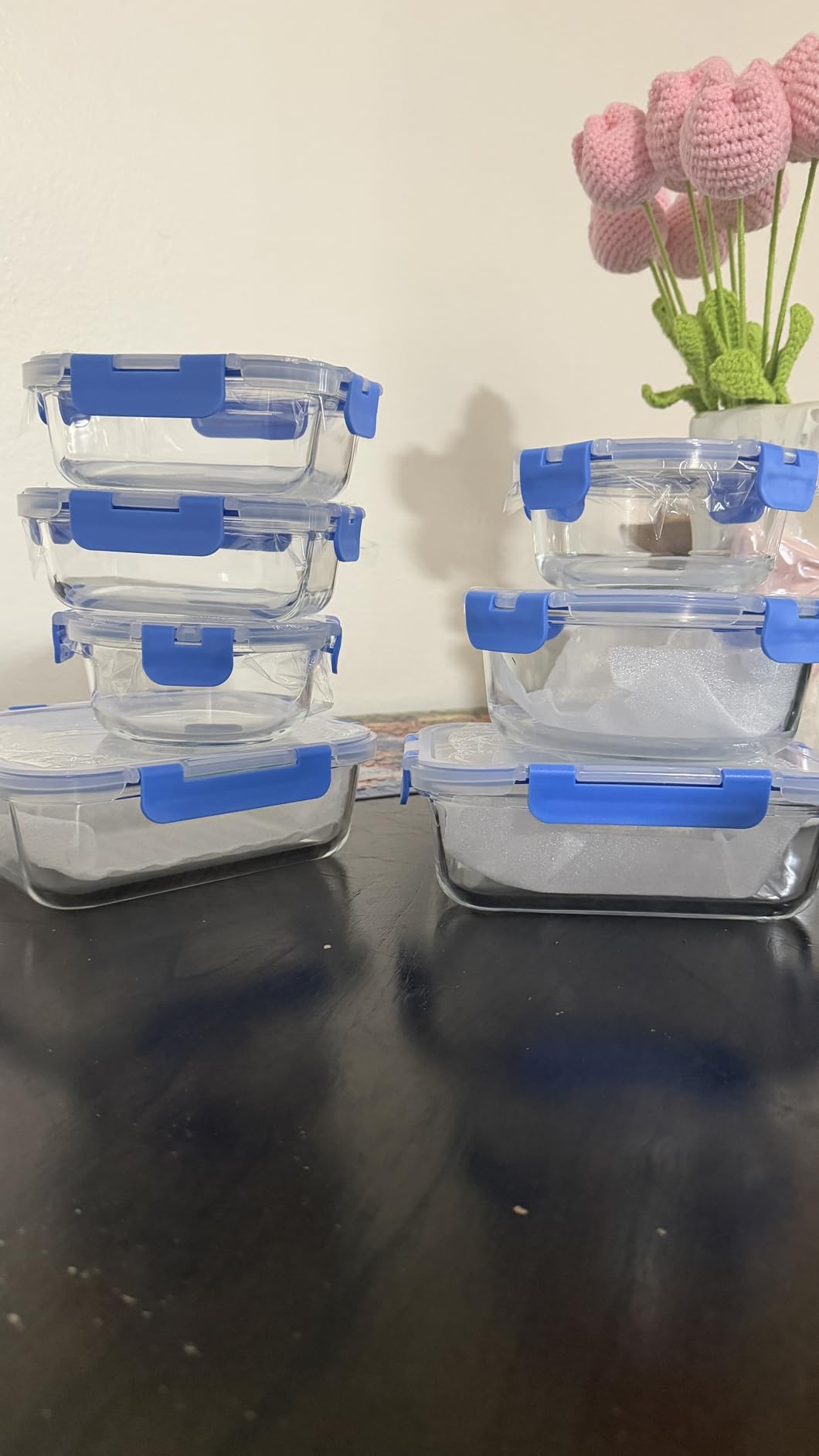 Amazon Basics Glass Food Storage Containers, Leak Proof, Oven Safe, Easy to Clean, Stain Resistant, Set of 7, 14 Pieces Including Lids, BPA-Free, Clear with Blue Silicone Ring customer photo 1