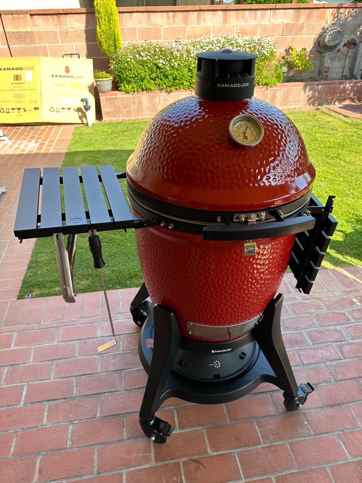 Kamado Joe® Classic Joe™ Series III 18-inch Charcoal Grill & Smoker, Red, with Cart, Side Shelves, Grill Gripper, and Ash Tool, 3 Tier Cooking System, Stainless Steel Cooking Grates, Model KJ15040921 customer photo 1