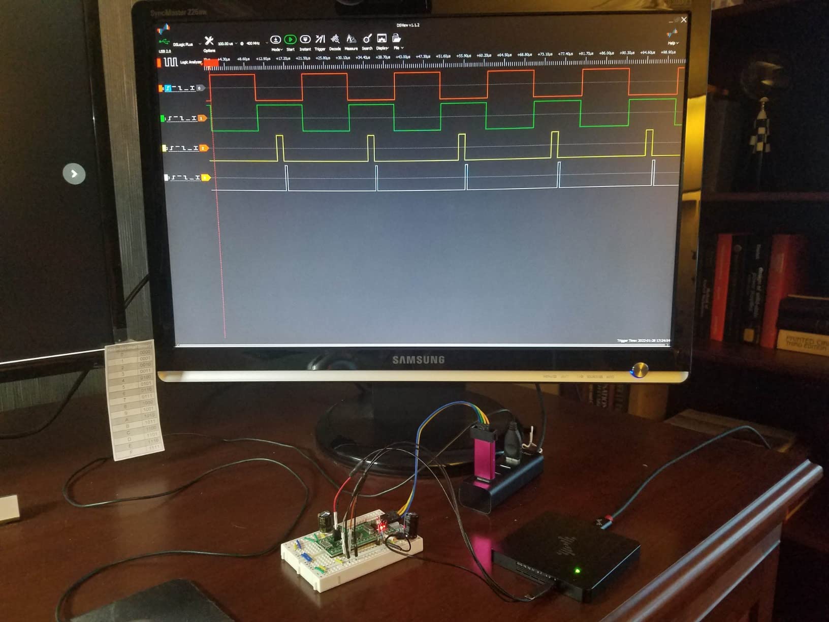 DSLogic U3Pro16 USB-Based Logic Analyzer with 1GHz Sampling Rate, 2Gbits Memory, USB 3.0 Interface, 16 Channels customer photo 2