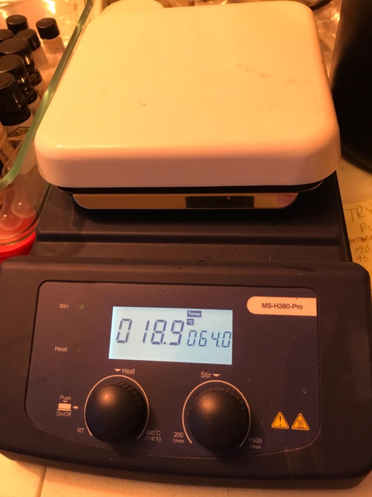 ONiLAB 380℃ LCD Digital Hotplate Magnetic Stirrer with Ceramic Coated Aluminum Work Plate, 200-1500rpm,5L,Temp Probe Sensor & Support Stand & Stirring Bar Included customer photo 2