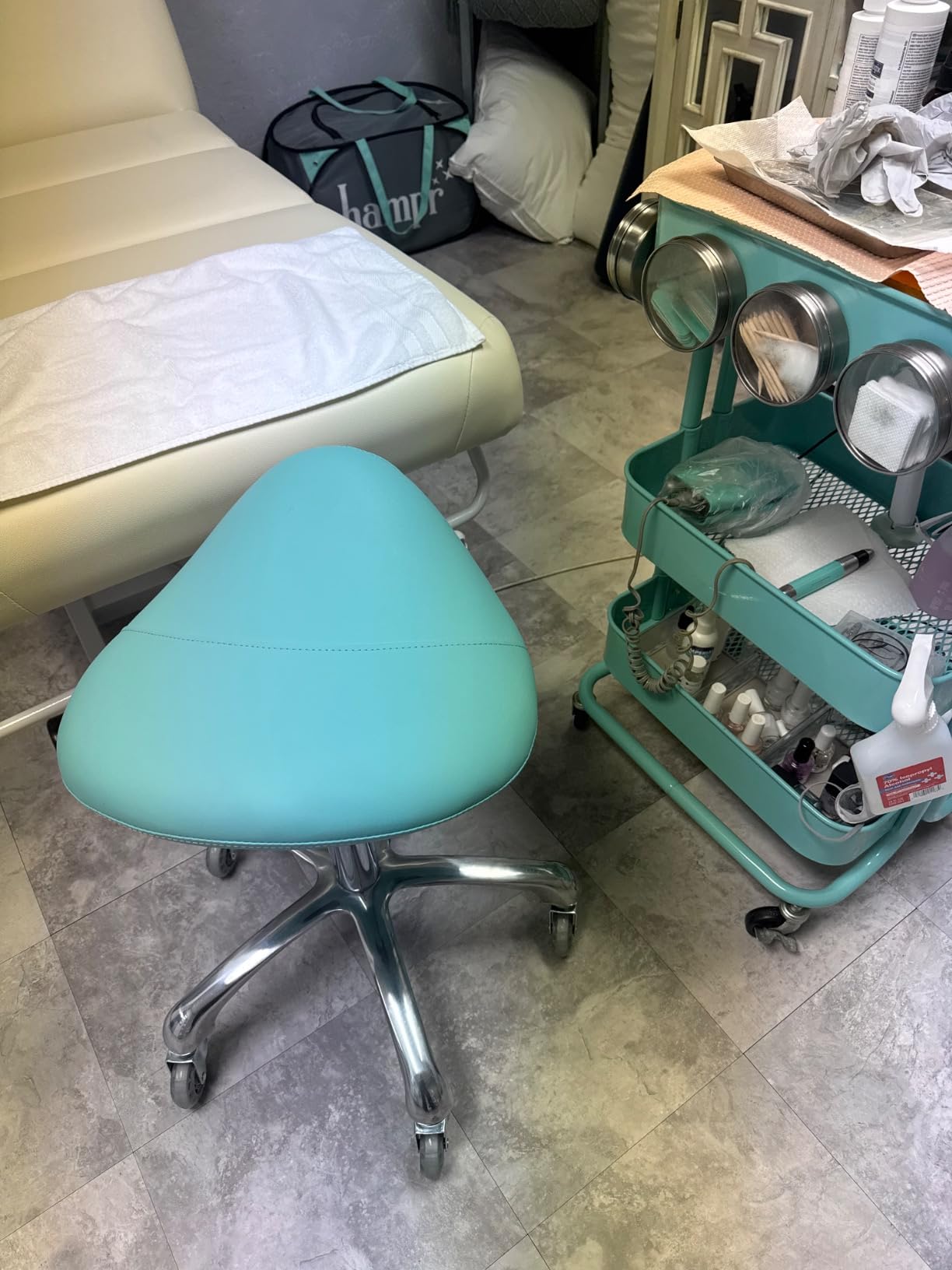 Saddle Stool Rolling Ergonomic Swivel Chair for Dental Office Massage Clinic Spa Salon,Adjustable Hydraulic Stool with Wheels (Without Backrest, Blue) customer photo 1