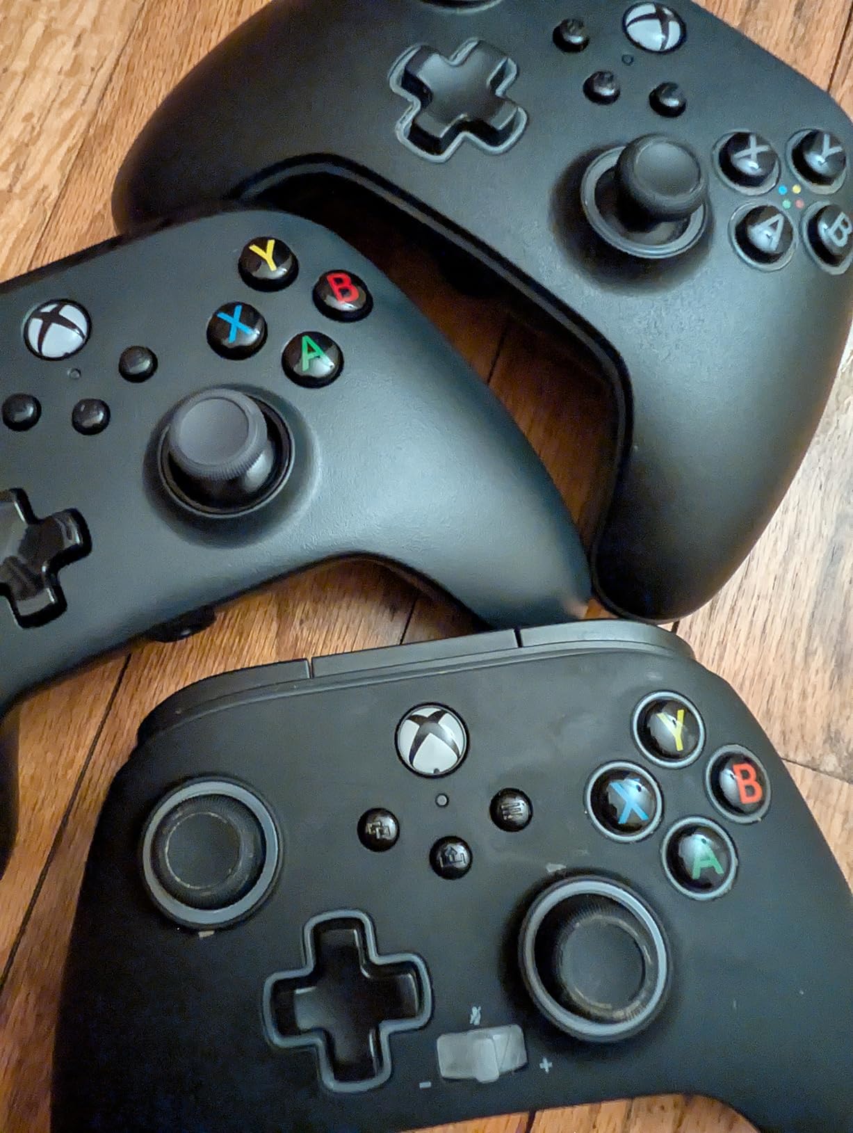PowerA Wired Controller for Xbox Series X|S - Black, gamepad, wired video game controller, works with Xbox One and Windows 10/11 customer photo 1