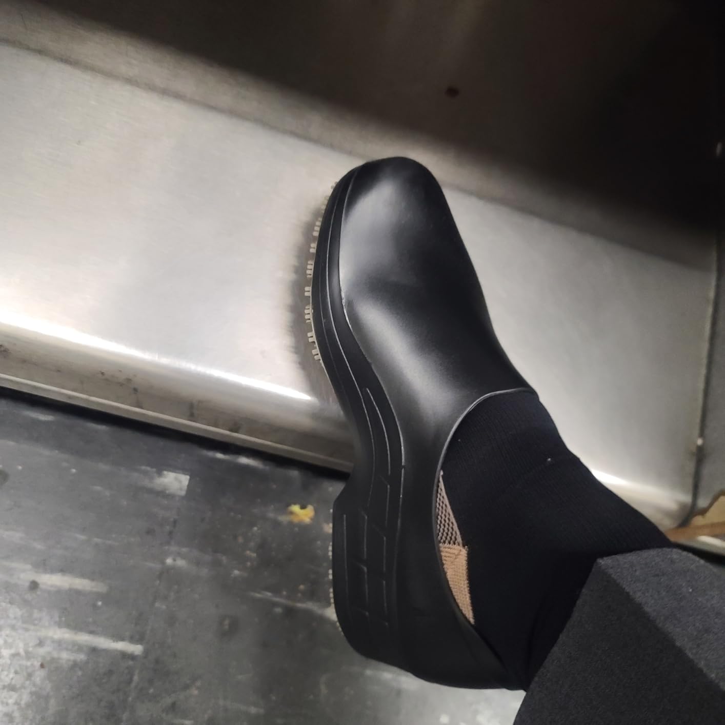 Nursing Shoes Women - Chefs - Kitchen - Nurses - Clogs for Work - Waterproof Non Slip customer photo 1