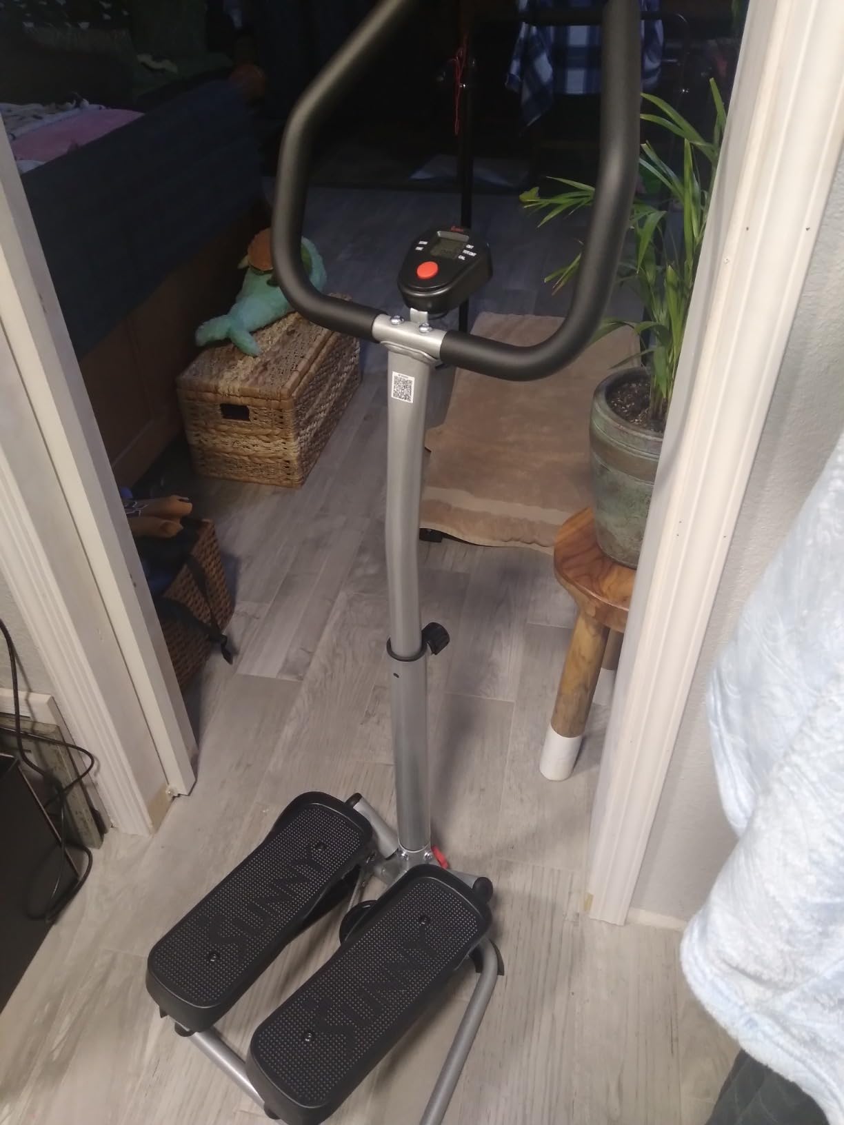 Sunny Health & Fitness Twist Stair Stepper Machine with Handlebar, Low Impact Stepper, Compact & Space Saving for Home Workouts SF-S020027 customer photo 2