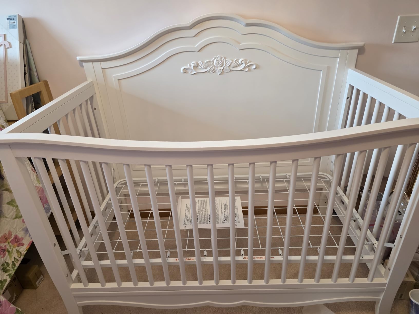 DaVinci Fiona 4-in-1 Convertible Crib in White, Greenguard Gold Certified customer photo 1