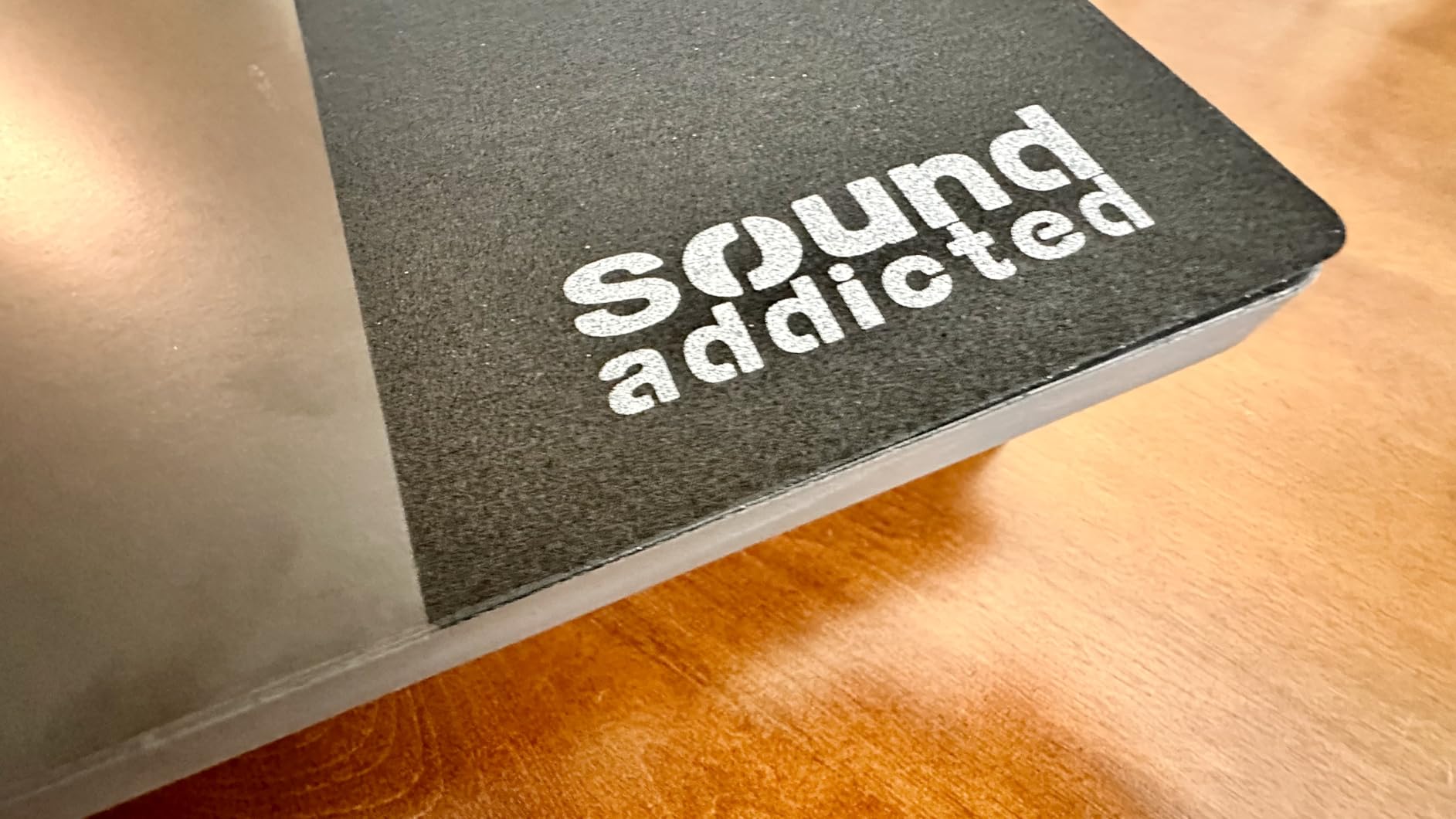 VibeBoss P10 - Acoustic Isolation Platform Suitable for 8-10 inches Subwoofers (13.7
