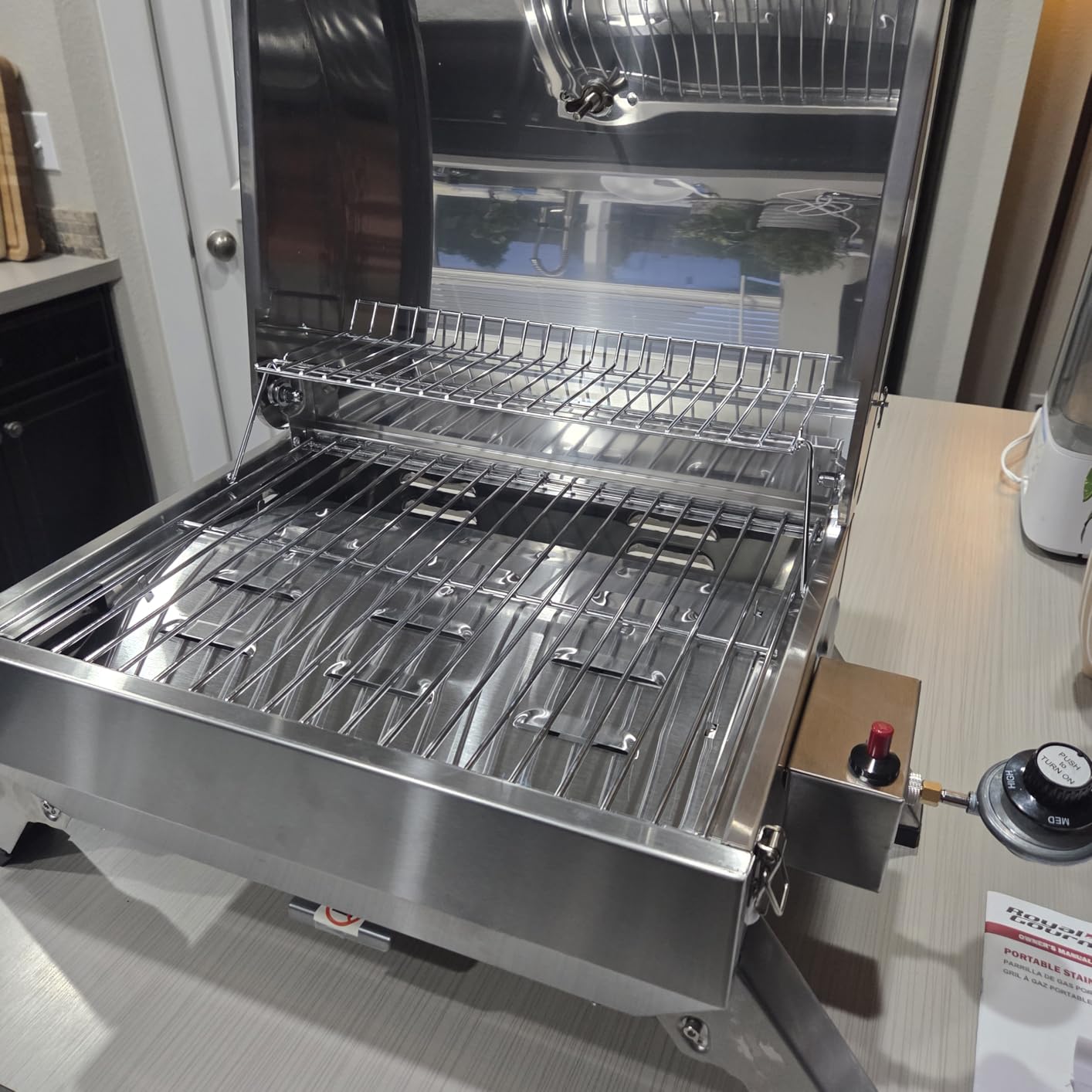 Royal Gourmet GT1001 Stainless Steel Portable Grill, 10000 BTU BBQ Tabletop Gas Grill with Folding Legs and Lockable Lid, Outdoor Camping, Deck and Tailgating customer photo 2