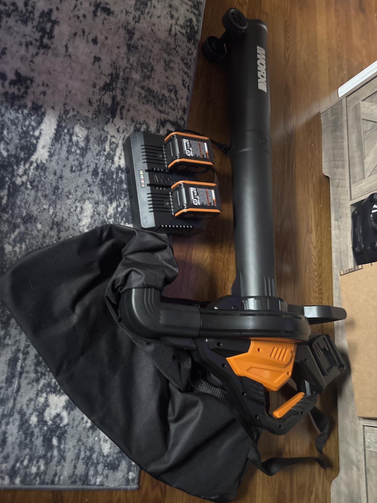 WORX Cordless Leaf Blower, 3 in 1 Blowers for Lawn Care with Leaf Vacuum & Leaf Mulcher, Electric Blower with Brushless Motor & 2 Speed Control, 2 × 4.0 Ah Batteries & Charger Included, WG583 customer photo 2