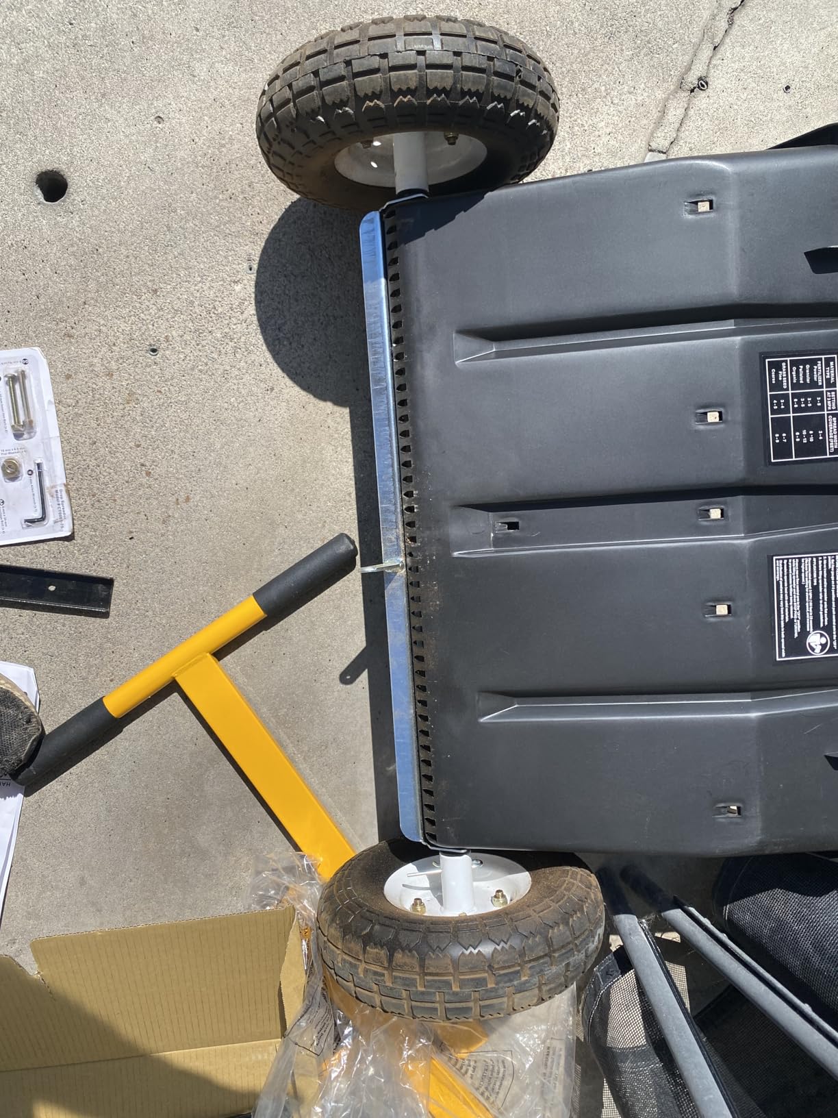 Earthway/Brinly 75 lb. Drop Spreader customer photo 2