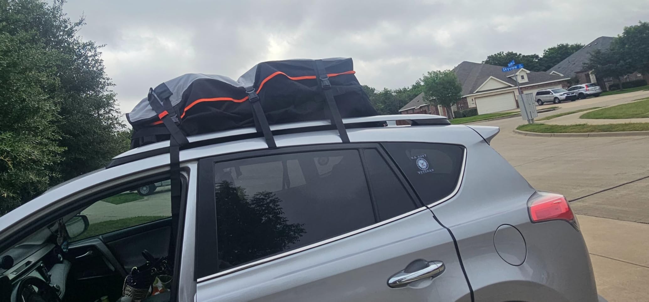 RoofPax 23 cft. Extra Waterproof Rooftop Cargo Carrier Bag, Double Weatherproof Zippers, 10 Heavy-Duty Tie-Down Straps fit Cars with/Without a Rack or Side Rails, Safety Hooks Included customer photo 1