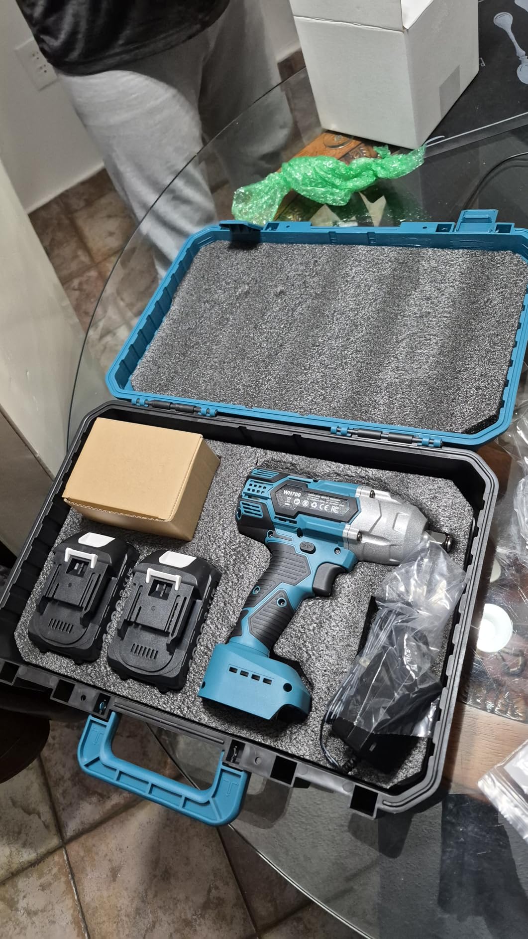 Seesii Cordless Impact Wrench 1/2 inch, High Torque 479 Ft-lbs(650Nm) Brushless Impact Gun,2500RPM w/2x4.0 Battery, 6 Sockets,8 Drill Bits, High Torque Power Impact Driver for Car Home,WH6 Lite customer photo 2