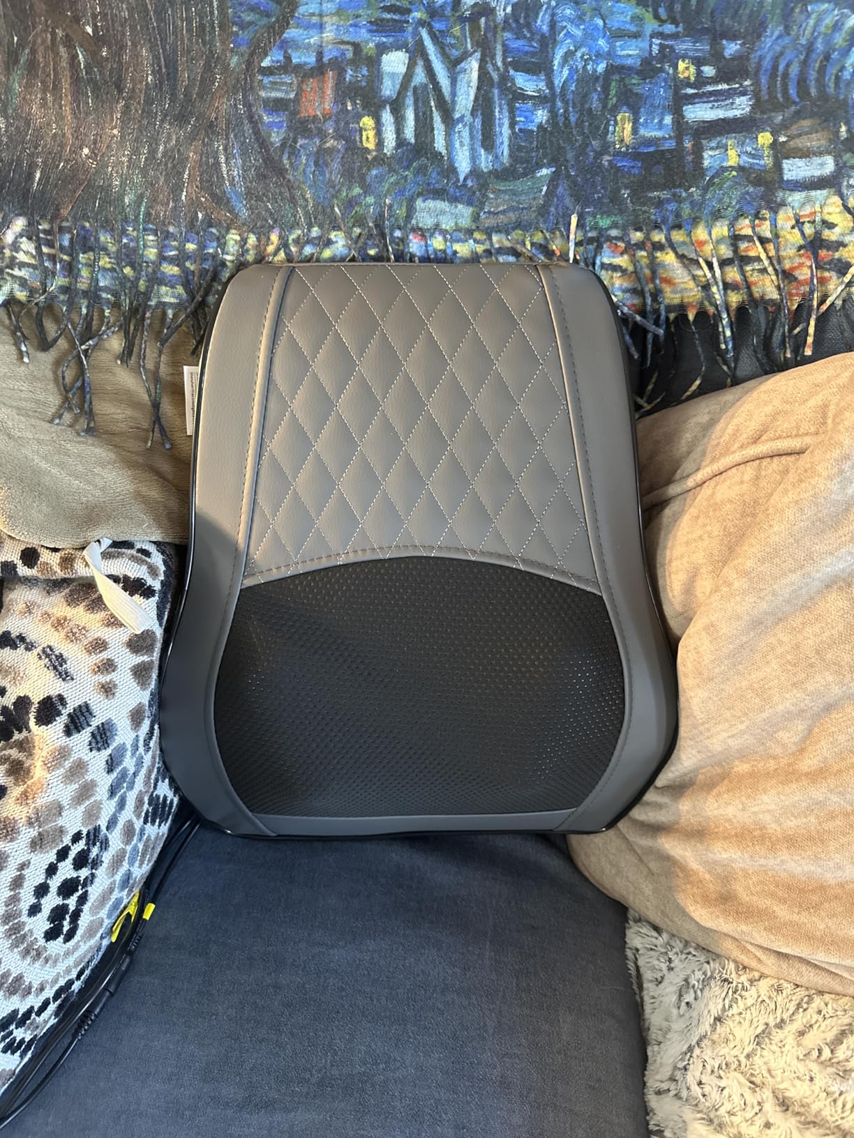 Boriwat Back Massager with Heat, 3D Kneading Massage Pillow for Back, Neck, Shoulder, Leg Pain Relief Deep Tissue, Gifts for Women Men Mom Dad customer photo 1