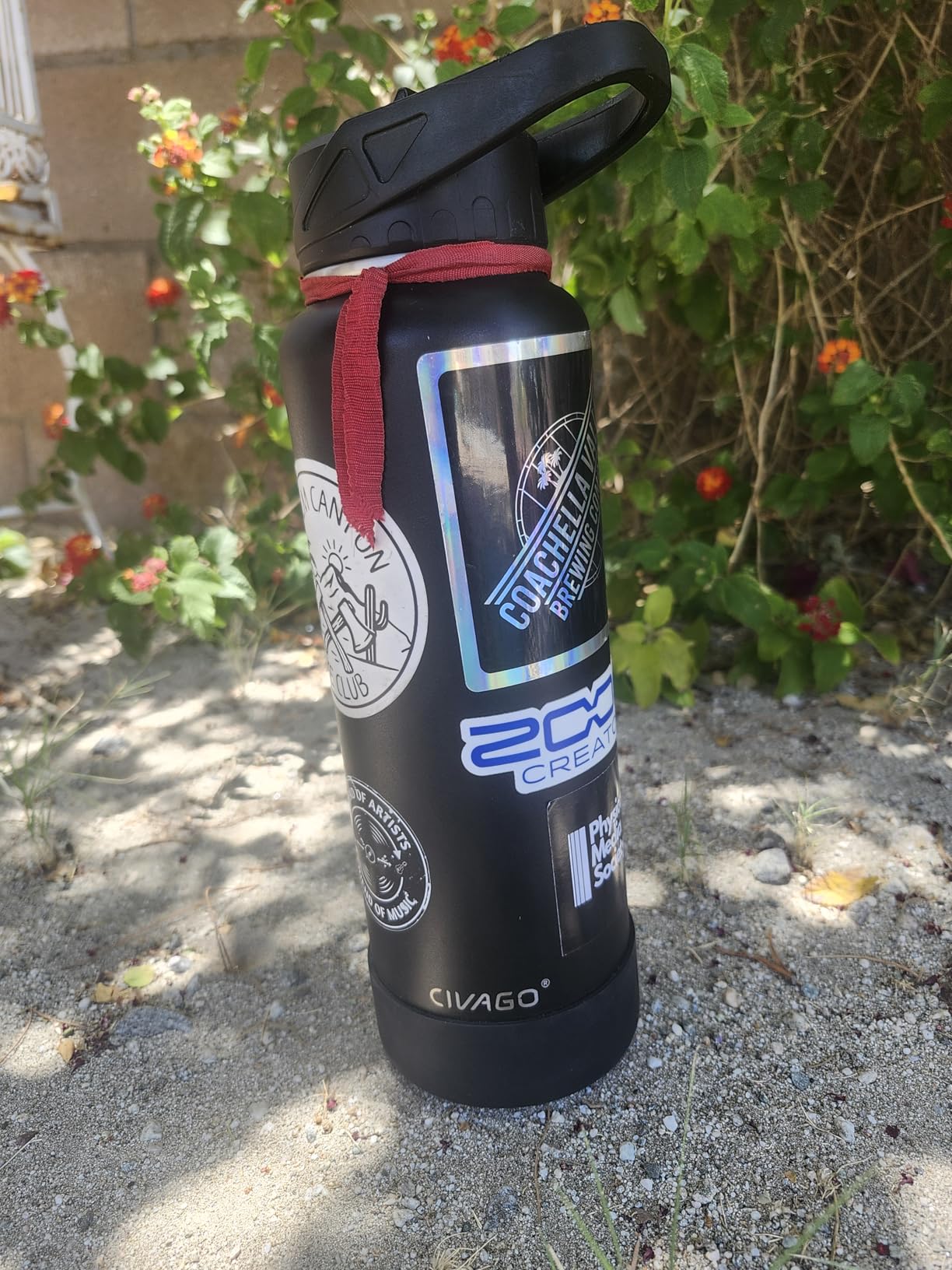 CIVAGO 32 oz Insulated Water Bottle With Straw, Stainless Steel Sports Water Cup Flask with 3 Lids (Straw, Spout and Handle Lid), Wide Mouth Travel Thermal Mug, Black customer photo 1