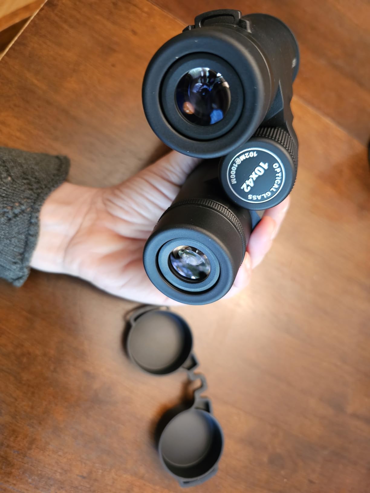 Gosky 10X42 HD Binoculars for Adults with Phone Adapter, High Power Binoculars with BAK4 Prism and FMC Lens, Waterproof Binocular for Bird Watching Hunting Traveling Outdoor Sports customer photo 1