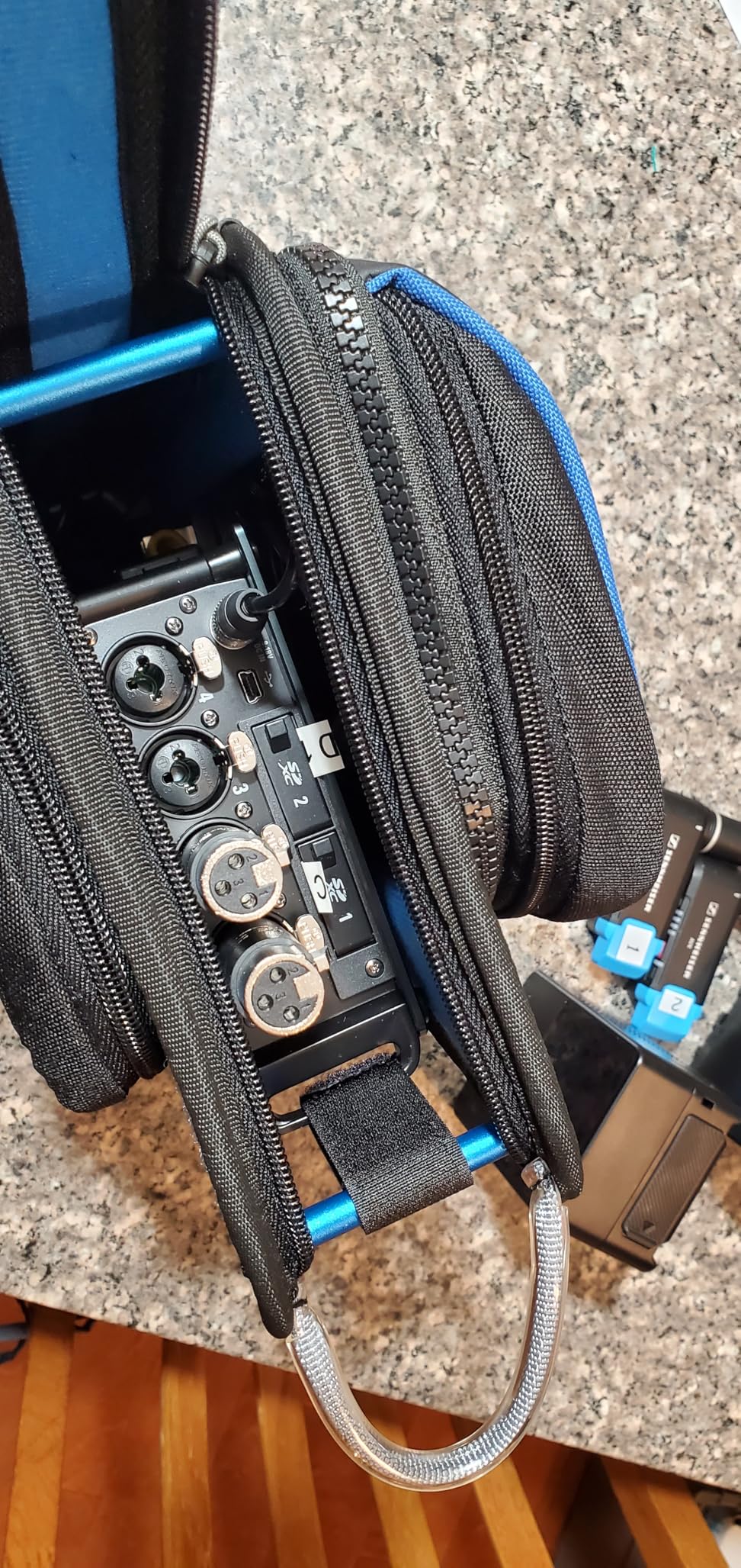 Zoom F8n Pro Field Recorder for Filmmakers with 8 Inputs & 10 Tracks customer photo 2