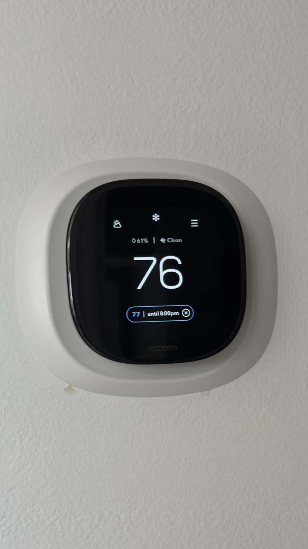 ecobee Smart Thermostat Premium with Smart Sensor and Air Quality Monitor - Programmable Wifi Thermostat - Works with Siri, Alexa, Google Assistant, Black customer photo 2