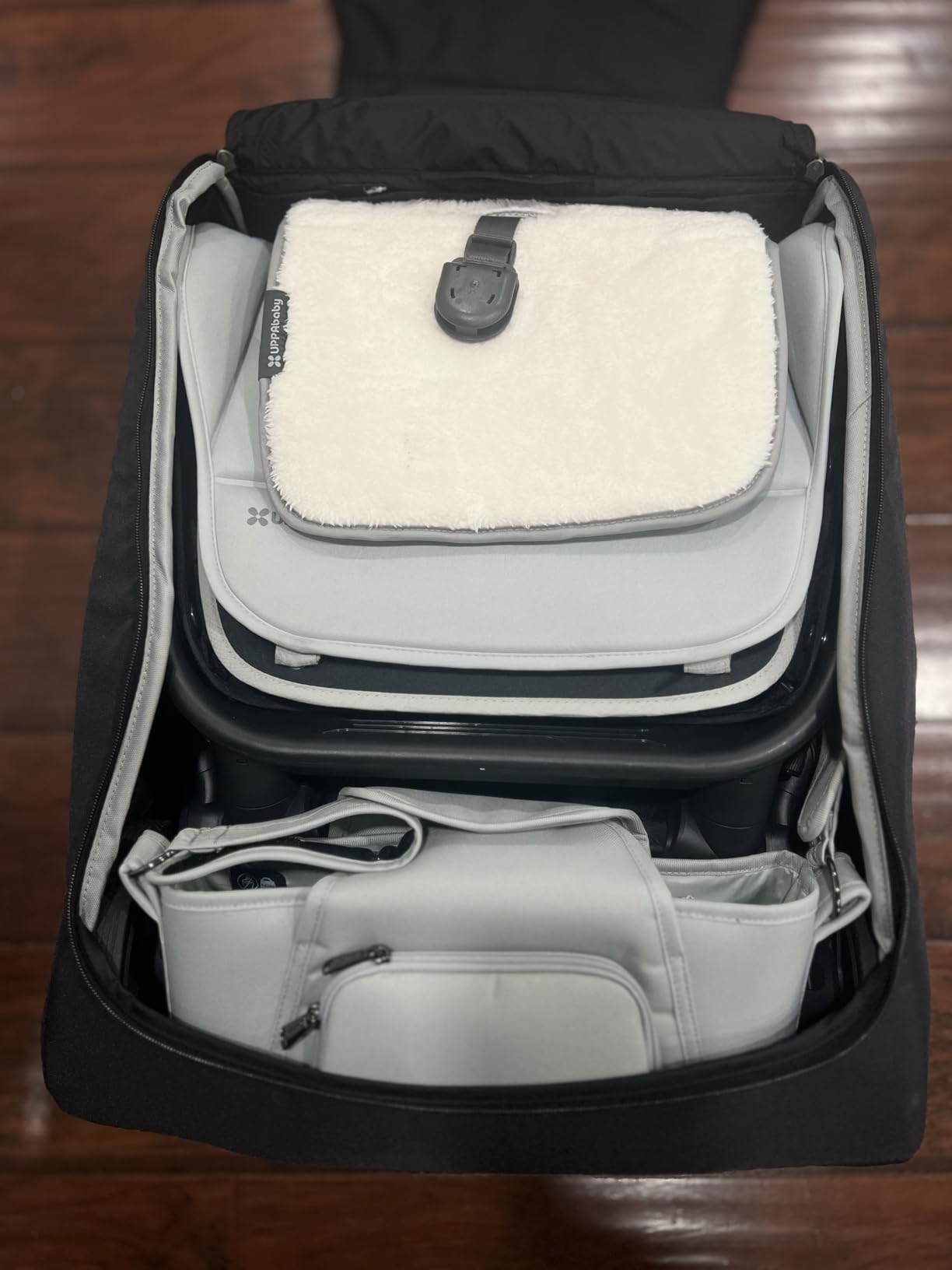 UPPAbaby Travel Bag for all Minu Stroller Models - Backpack Style with Inner Wheel Bag + Storage Pocket - TravelSafe Protection customer photo 1