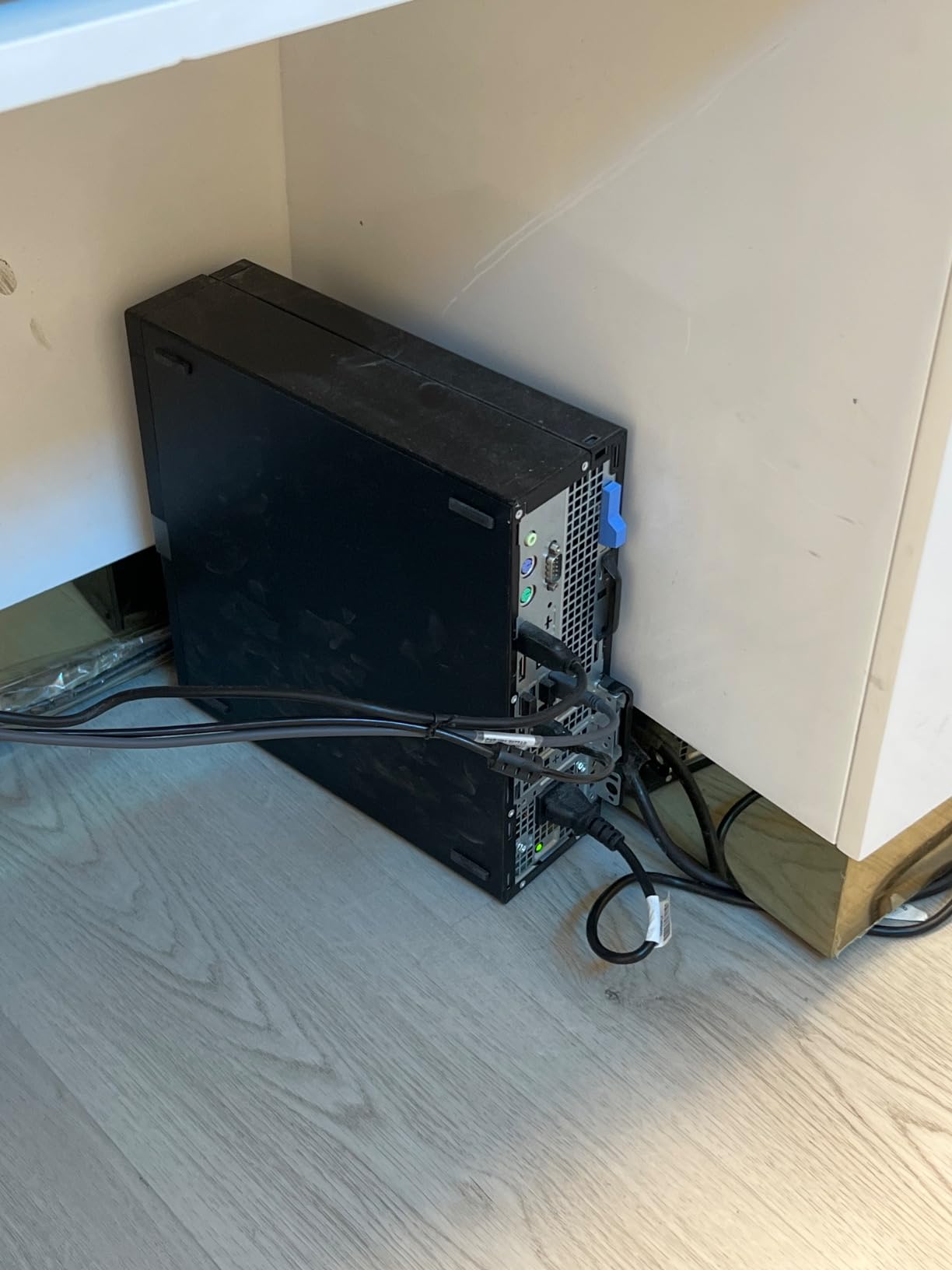 Dell OptiPlex 7070 SFF Desktop Computer PC, Intel 8 Core i7-9700 3.0GHz up to 4.70GHz, 32GB DDR4 Ram New 1TB NVMe M.2 SSD, AX210 Built-in WiFi 6E, Windows 11 Pro (Renewed) customer photo 2