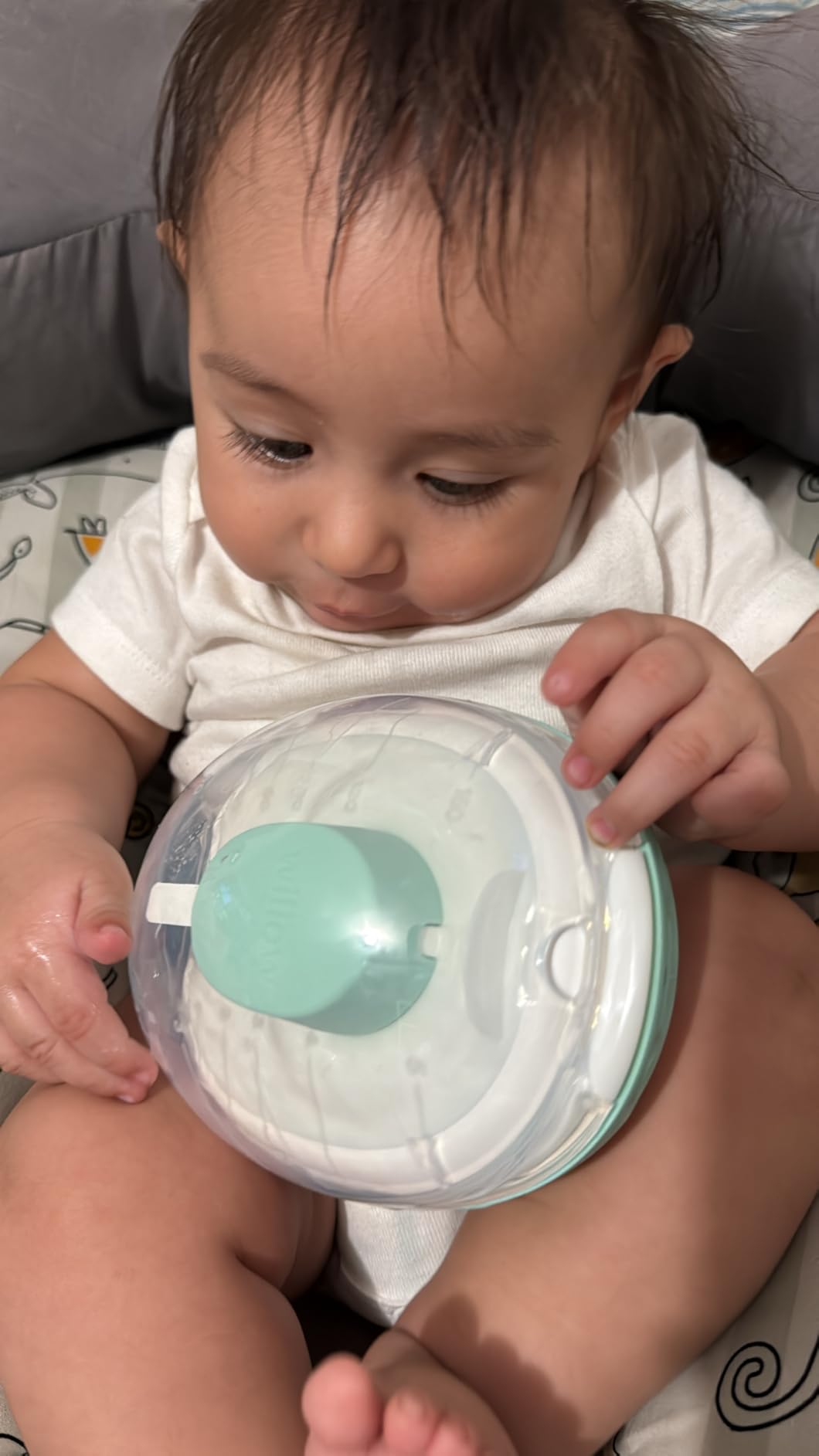 Willow Go Wearable Breast Pump, Hands Free Double Electric Breast Pump, Wireless In-Bra Design with 15 level Hospital Grade Suction, includes 24mm & 21mm Flanges & 5oz Reusable Containers, App enabled customer photo 1