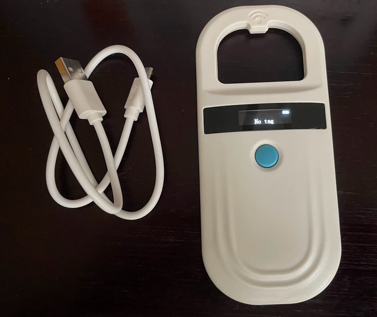 Tera Pet Microchip Reader Scanner with D-Ring RFID Portable Animal Chip ID Scanner with OLED Display Screen Rechargeable Data Storage Tag Scanner EMID FDX-B(ISO11784/85) for Dog Cat Animal Management customer photo 1