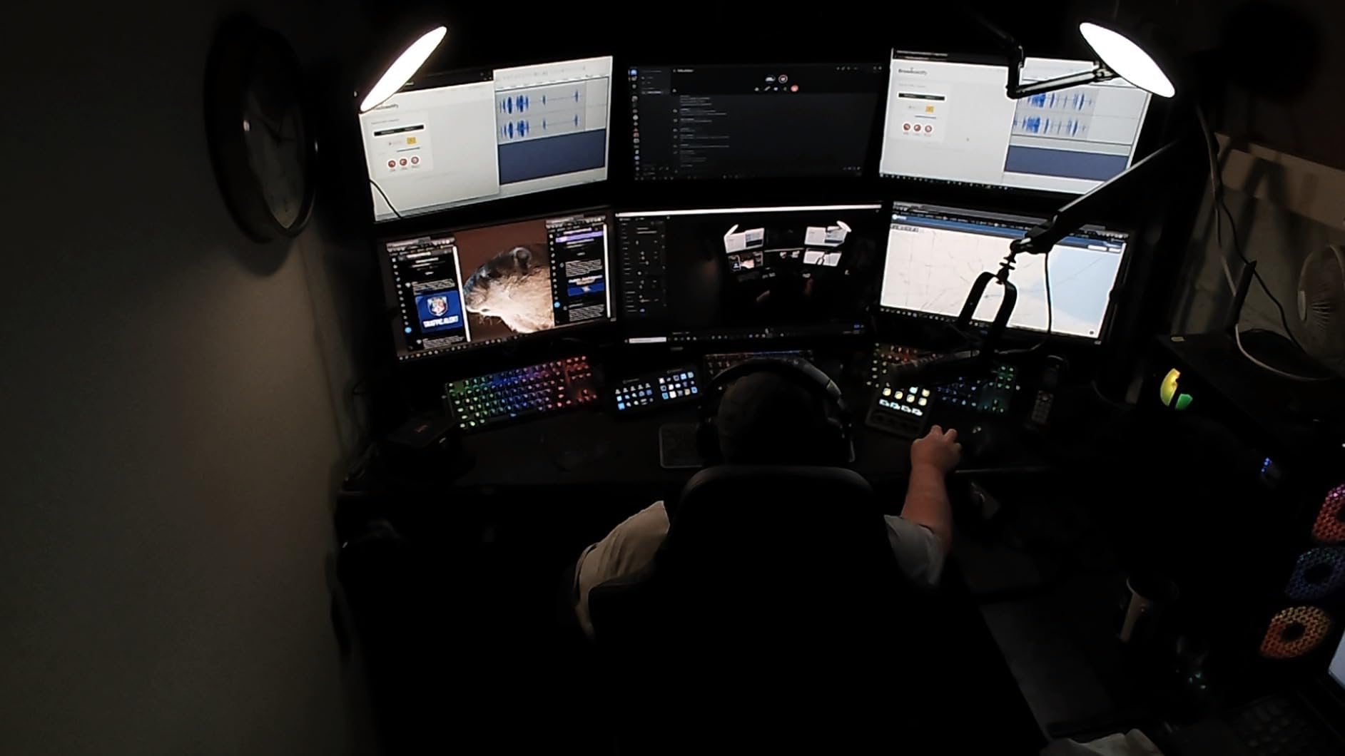 Elgato Stream Deck +, Audio Mixer, Production Console and Studio Controller for Content Creators, Streaming, Gaming customer photo 2
