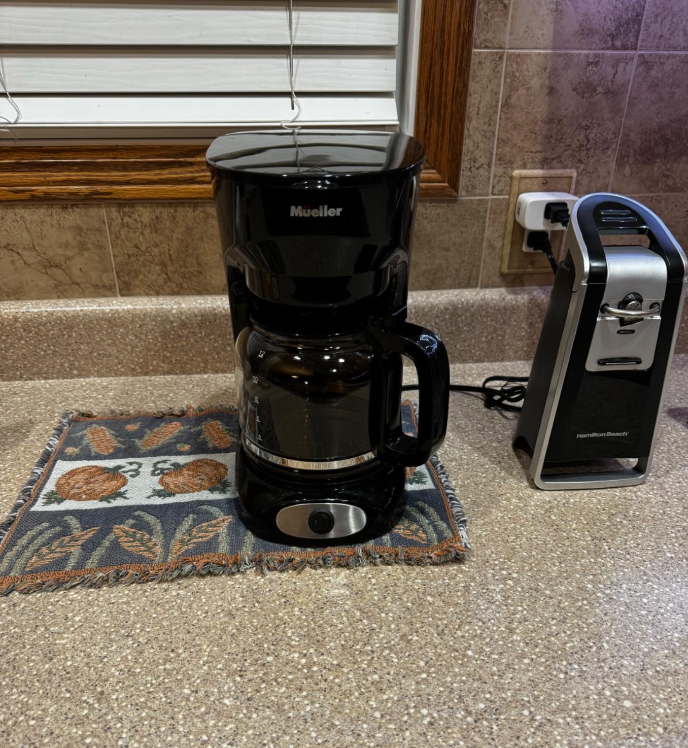 Mueller 12-Cup Drip Coffee Maker - Borosilicate Carafe, Auto-Off, Reusable Filter, Anti-Drip, Keep-Warm Function customer photo 1