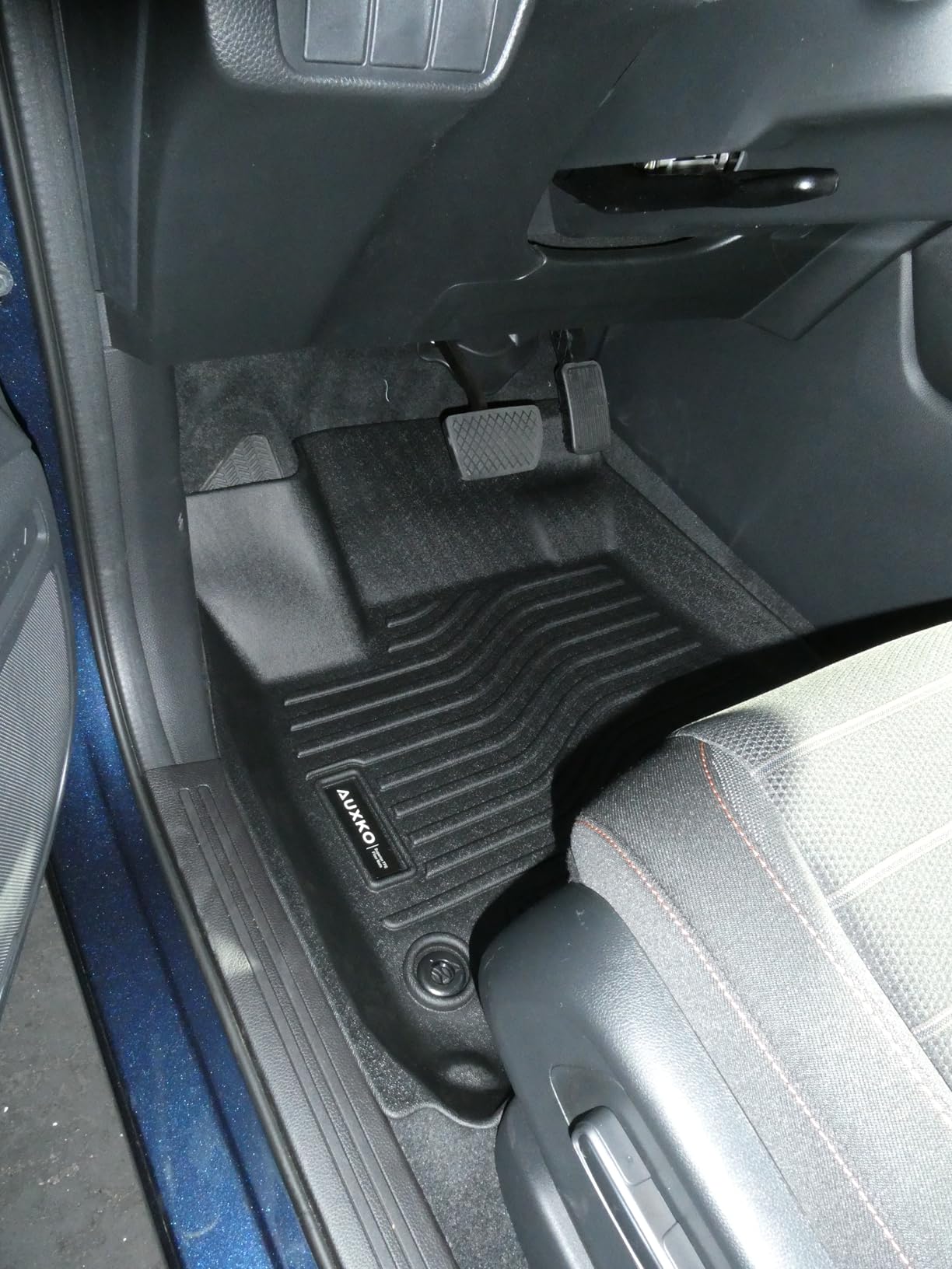 AUXKO All Weather Floor Mats for Honda CR-V 2023-2026 (Include Hybrid) customer photo 2