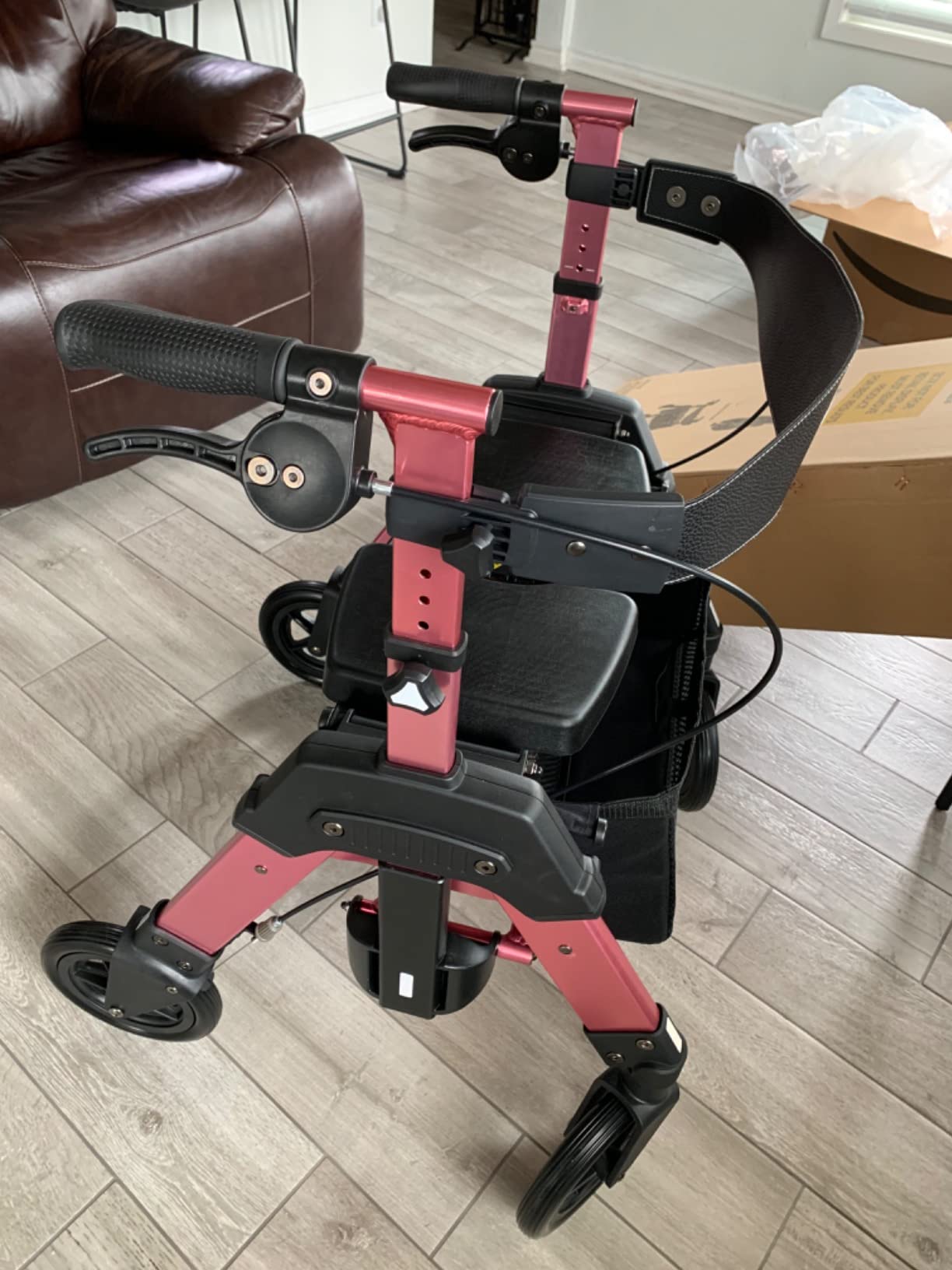 Stander Heavy Duty Wonder Rollator, Heavy Duty Folding Rolling Walker for Adults, Seniors, 450-pound Weight Capacity, Large 8-inch Wheels, Locking Brakes, Wide Seat with Backrest, Regal Rose customer photo 1
