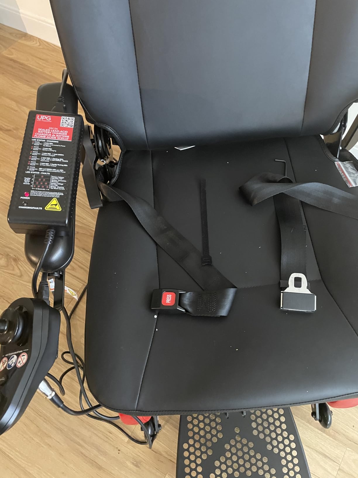 Pride Mobility Jazzy Elite HD Group 2 Heavy Duty Power Chair, Front Wheel Drive, Motorized Electric Wheelchair for Adults, 450 lbs. WC, Up to 4 MPH, 12.5 Miles Range Per Charge customer photo 2