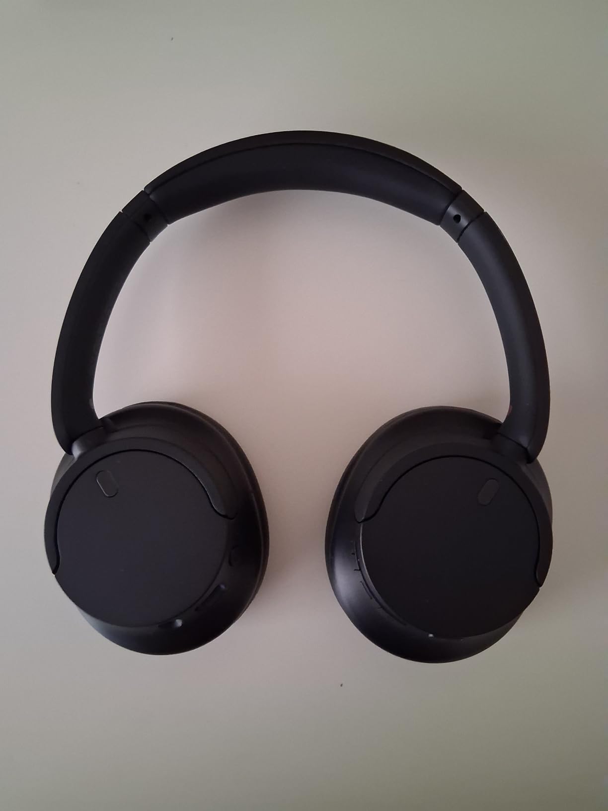 Sony WH-CH720N Noise Canceling Wireless Headphones Bluetooth Over The Ear Headset with Microphone and Alexa Built-in, Black customer photo 2