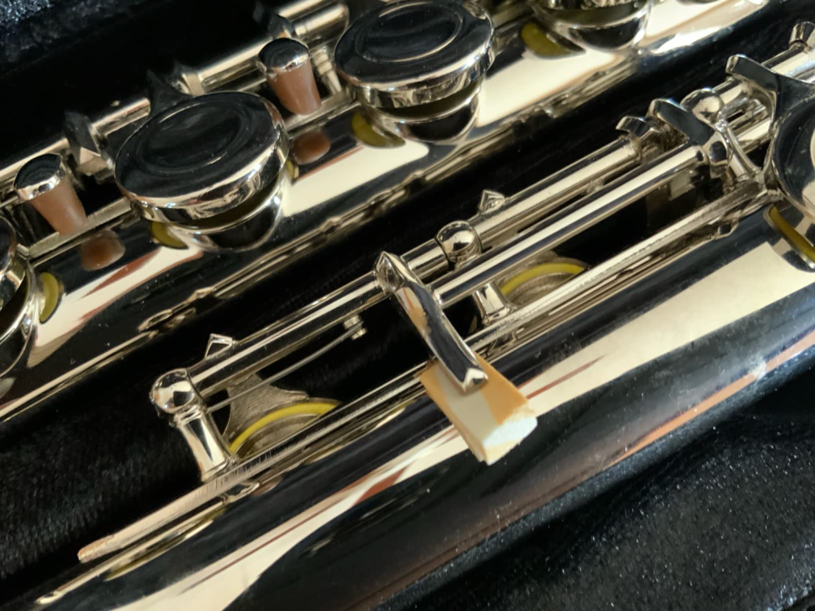 POGOLAB Flutes, Closed Hole C 16 Keys Flute Instrument, Student Flute for Beginner Advanced Player, with Cleaning Kit, Carry Bag, Strap, Probe Rod, Gloves (Nickel) customer photo 1