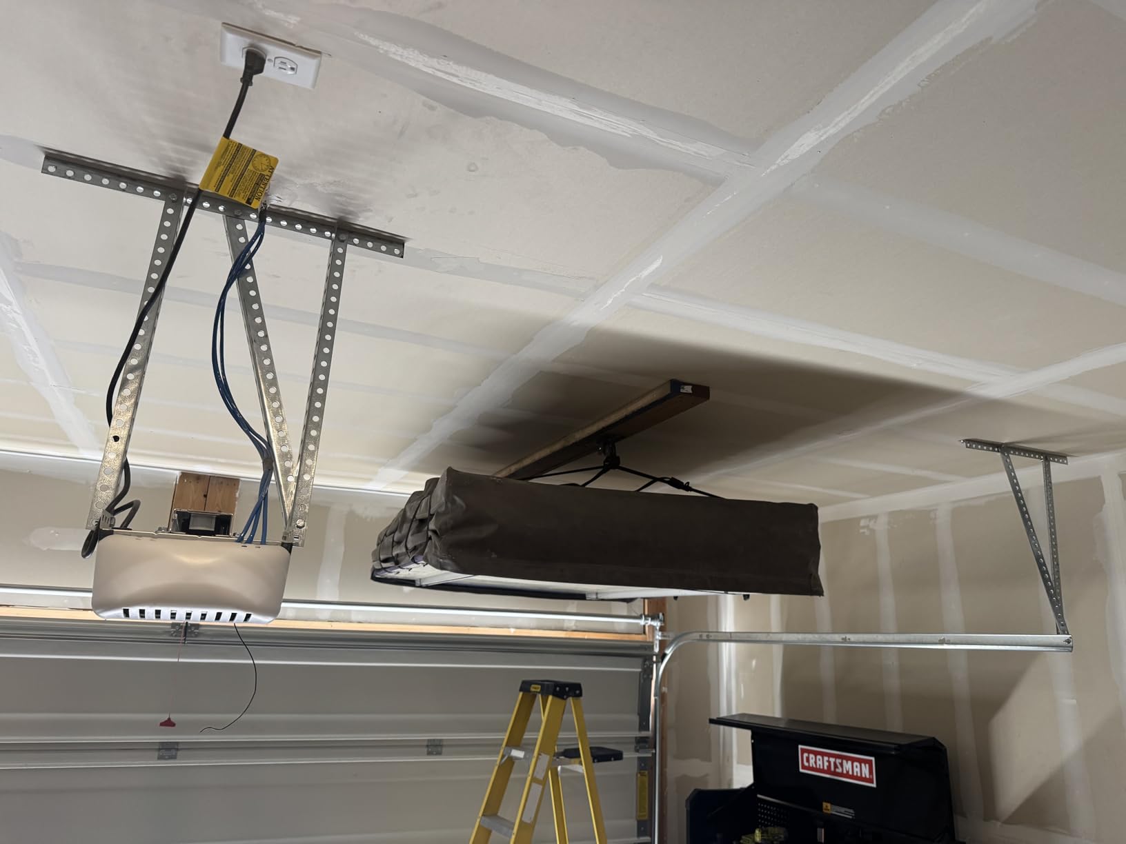 StoreYourBoard Cargo Box Pulley System - Heavy-Duty Garage Hoist Lift for Rooftop Carriers - Garage Storage & Garage Organization Ceiling Hoist with Pulley - Holds 150 lbs - Fits 8-10 ft Ceilings customer photo 1