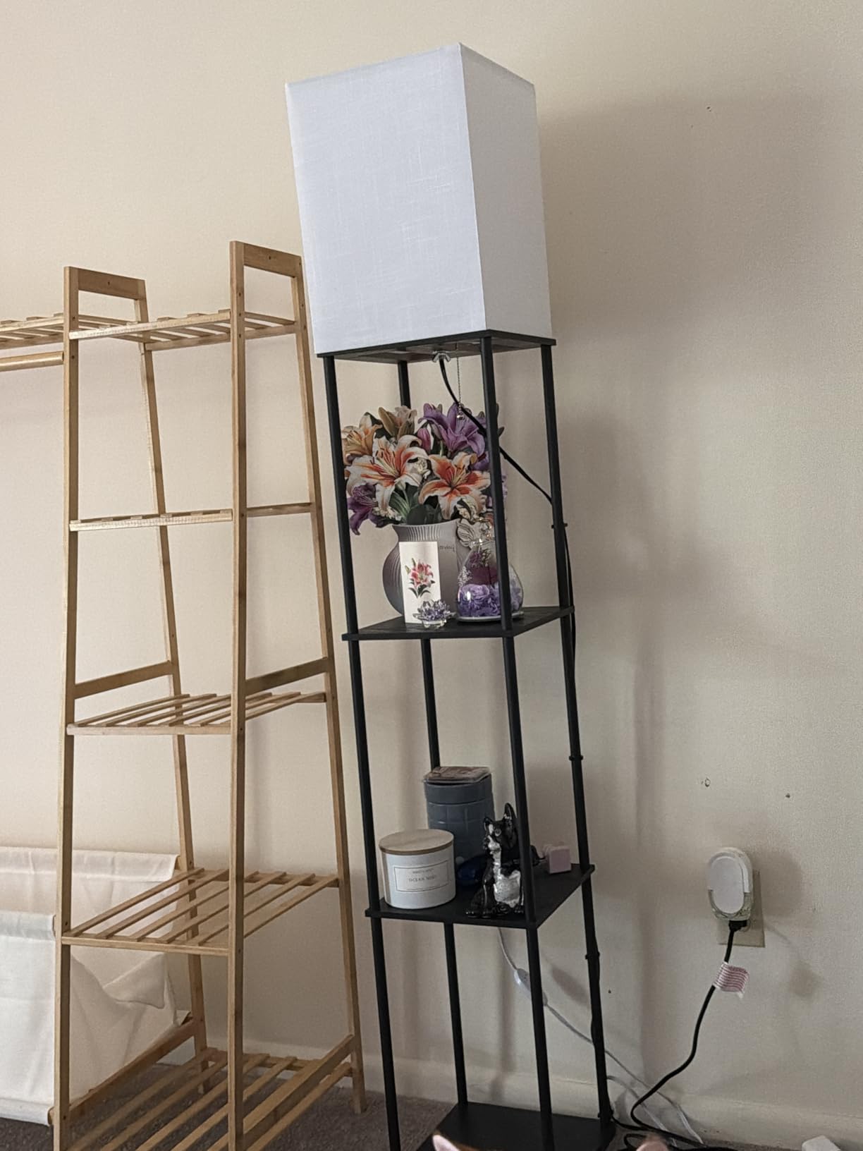 Floor Lamp with Shelves for Living Room, Shelf Floor Lamp with 3 CCT LED Bulb, Corner Display Standing Column Lamp Etagere Organizer Tower Nightstand with White Linen Shade for Bedroom, Office customer photo 1