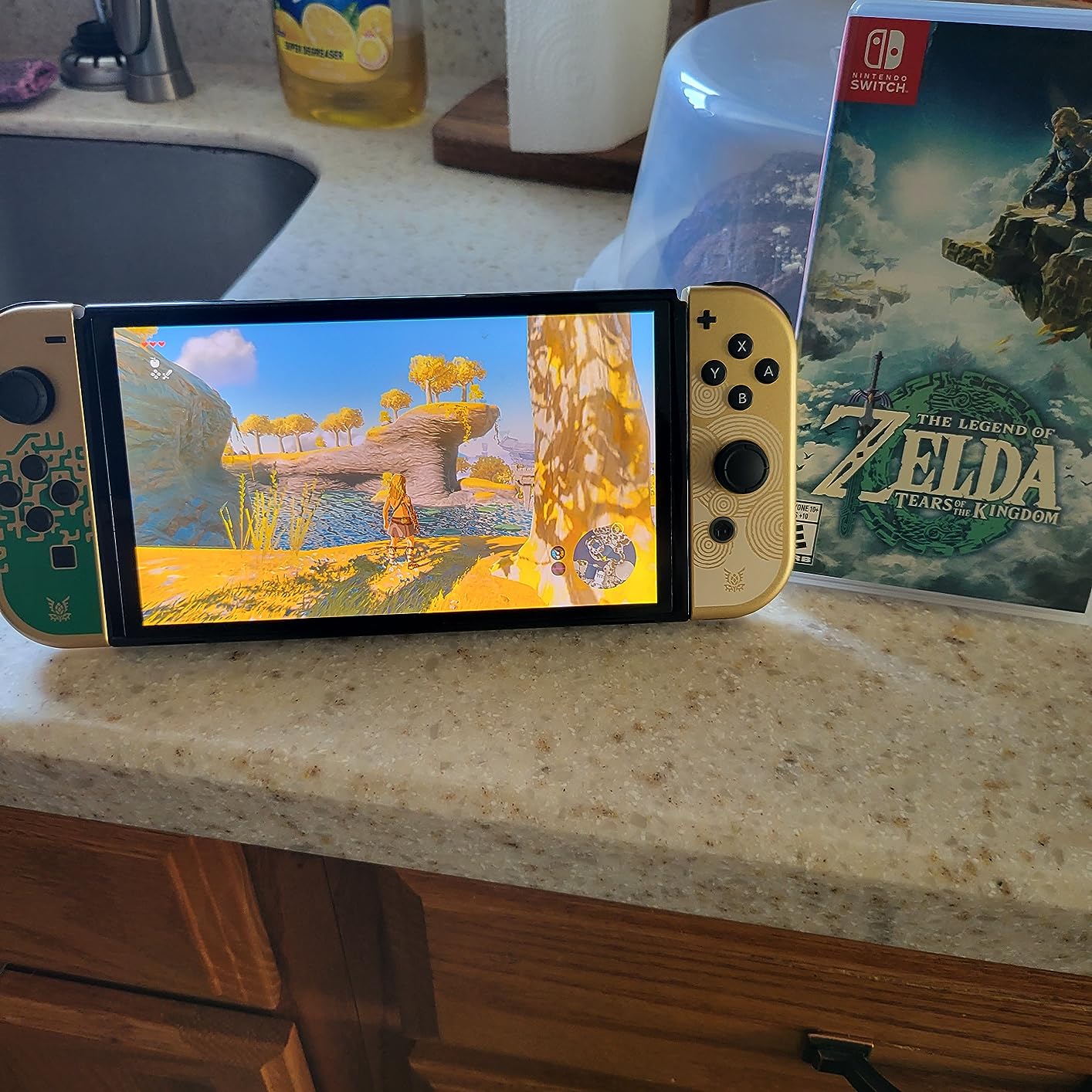 Nintendo Switch - OLED Model - The Legend of Zelda: Tears of the Kingdom Edition customer photo 1