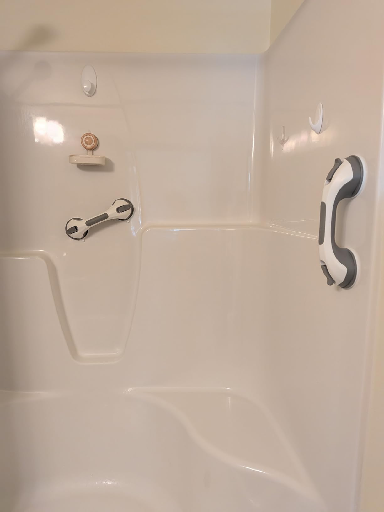 TAILI Grab Bars for Bathtubs and Showers 2 Pack Suction Grab Bar, Heavy Duty Shower Handle Removable Bath Handrails for Seniors and Elderly, Bathroom Safety Grip No Drilling Waterproof, Grey, G9 customer photo 2