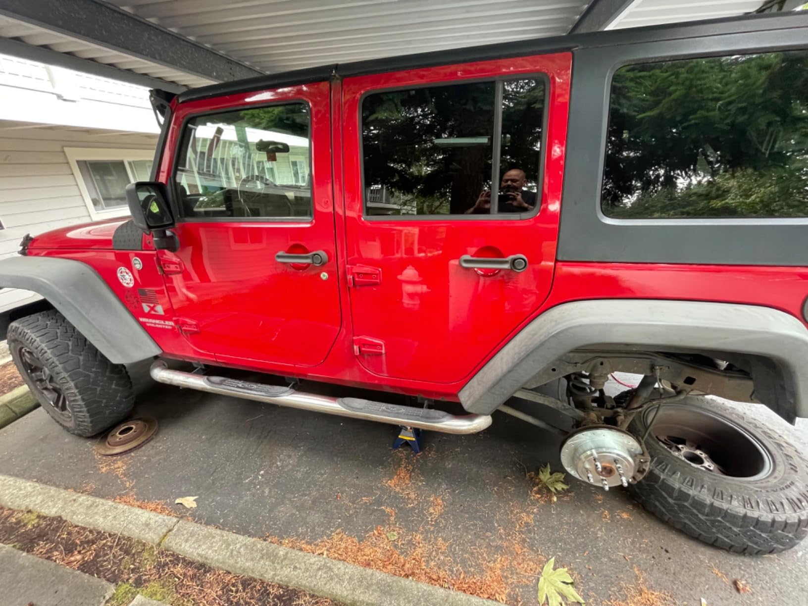 Big RED AT43202UR Torin Steel Heavy Duty Tall High-Lifting Jack Stands: 6,000 lbs (3 Ton) Capacity, Blue, 1 Pair customer photo 2