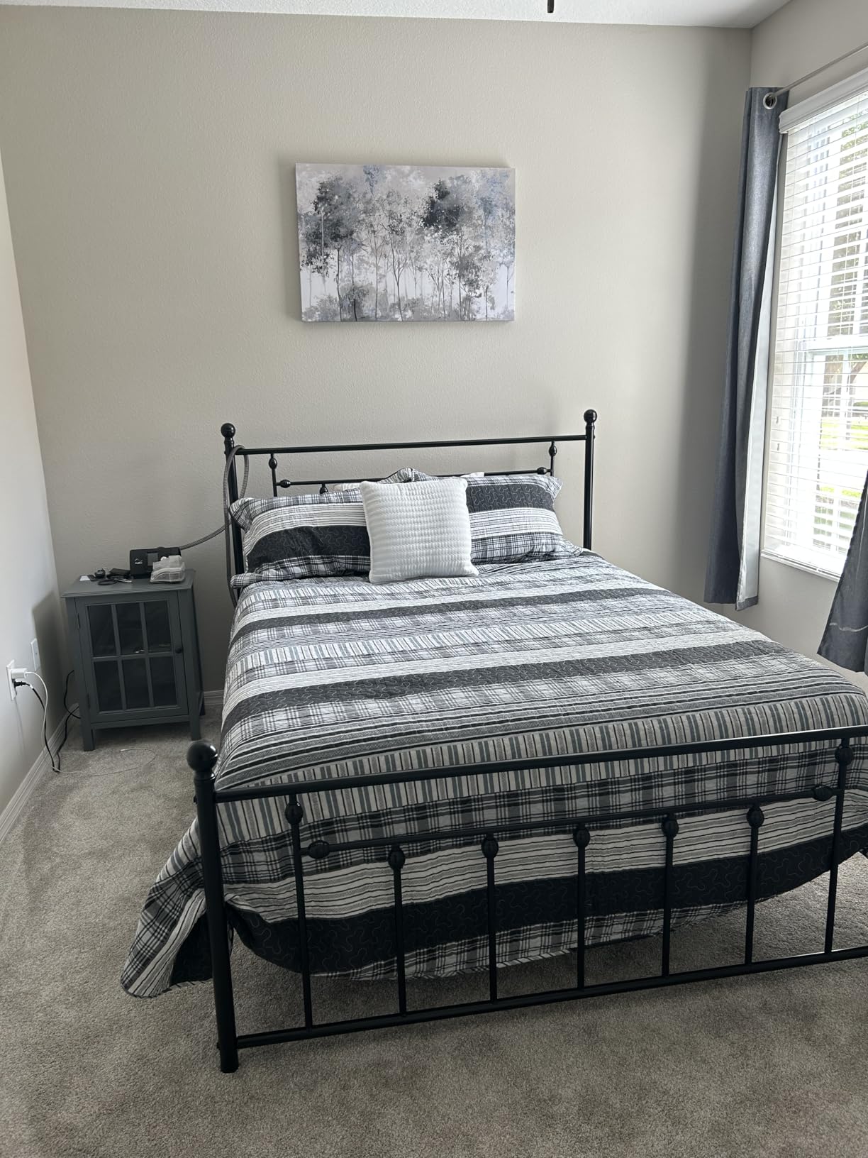 Allewie 14 Inch Queen Size Metal Platform Bed Frame with Victorian Vintage Headboard and Footboard, Mattress Foundation, Under Bed Storage, No Box Spring Needed, Noise Free customer photo 2