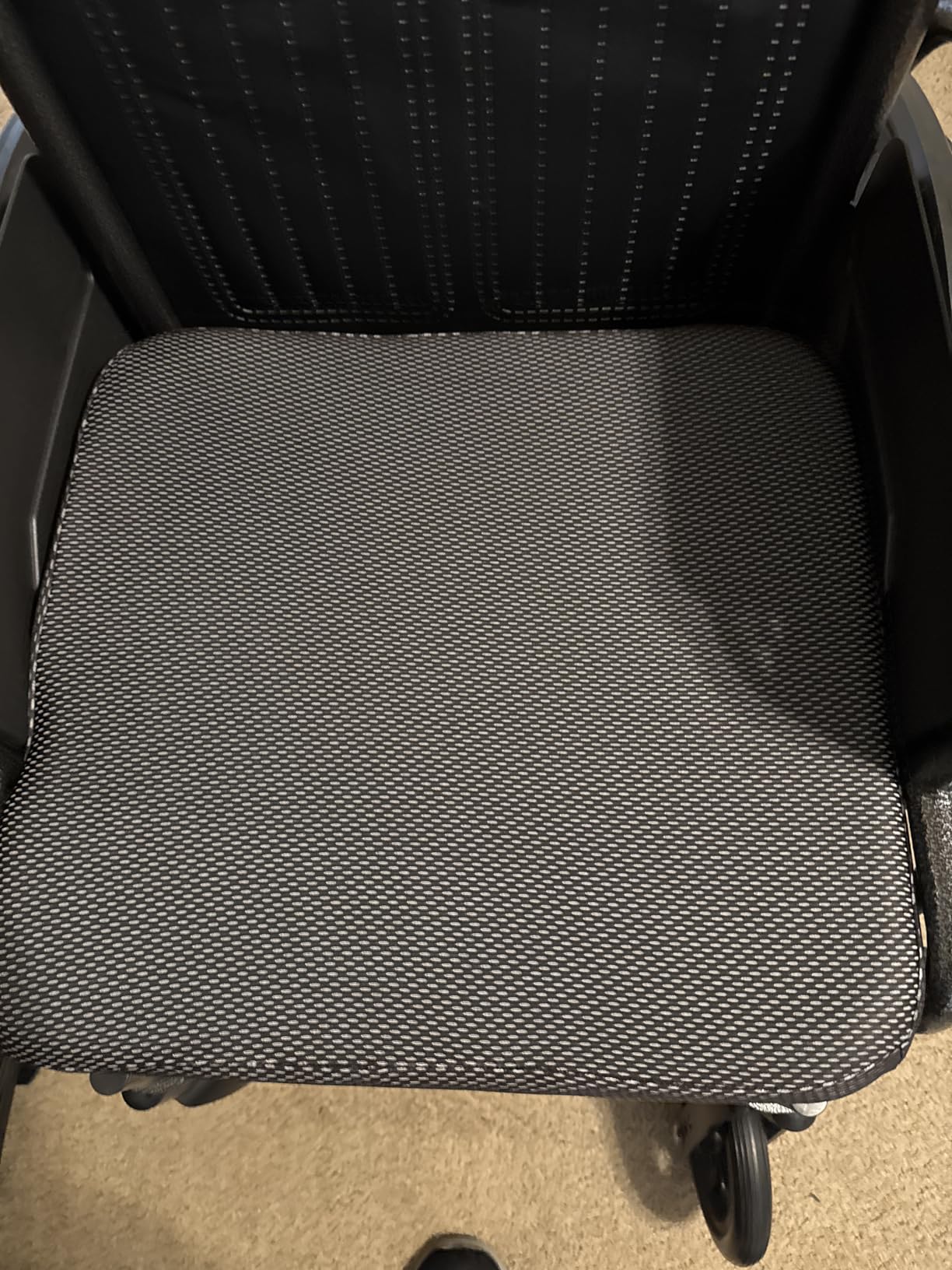 Ifoam Gel Infused Memory Foam Layer Wheelchair Cushion - Seat Cushion for Wheelchair-Office Chair, Kitchen Chair-Pressure Sore and Tailbone Pain Relief-High Dense Polyfoam Base (Black, 18×16×3 inch) customer photo 1