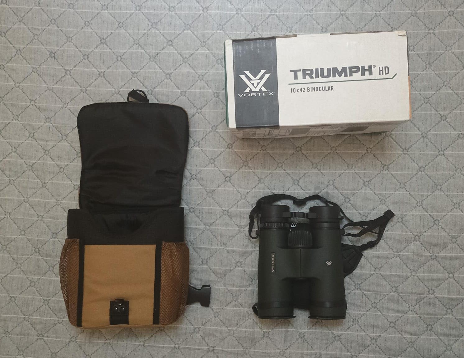 Vortex Triumph HD 10x42 Binoculars - HD Optical System, Fully Multi-Coated Lenses, Rubber Armor, Tripod Adaptable, Waterproof, Fogproof, Shockproof - Unlimited, Unconditional Warranty customer photo 1