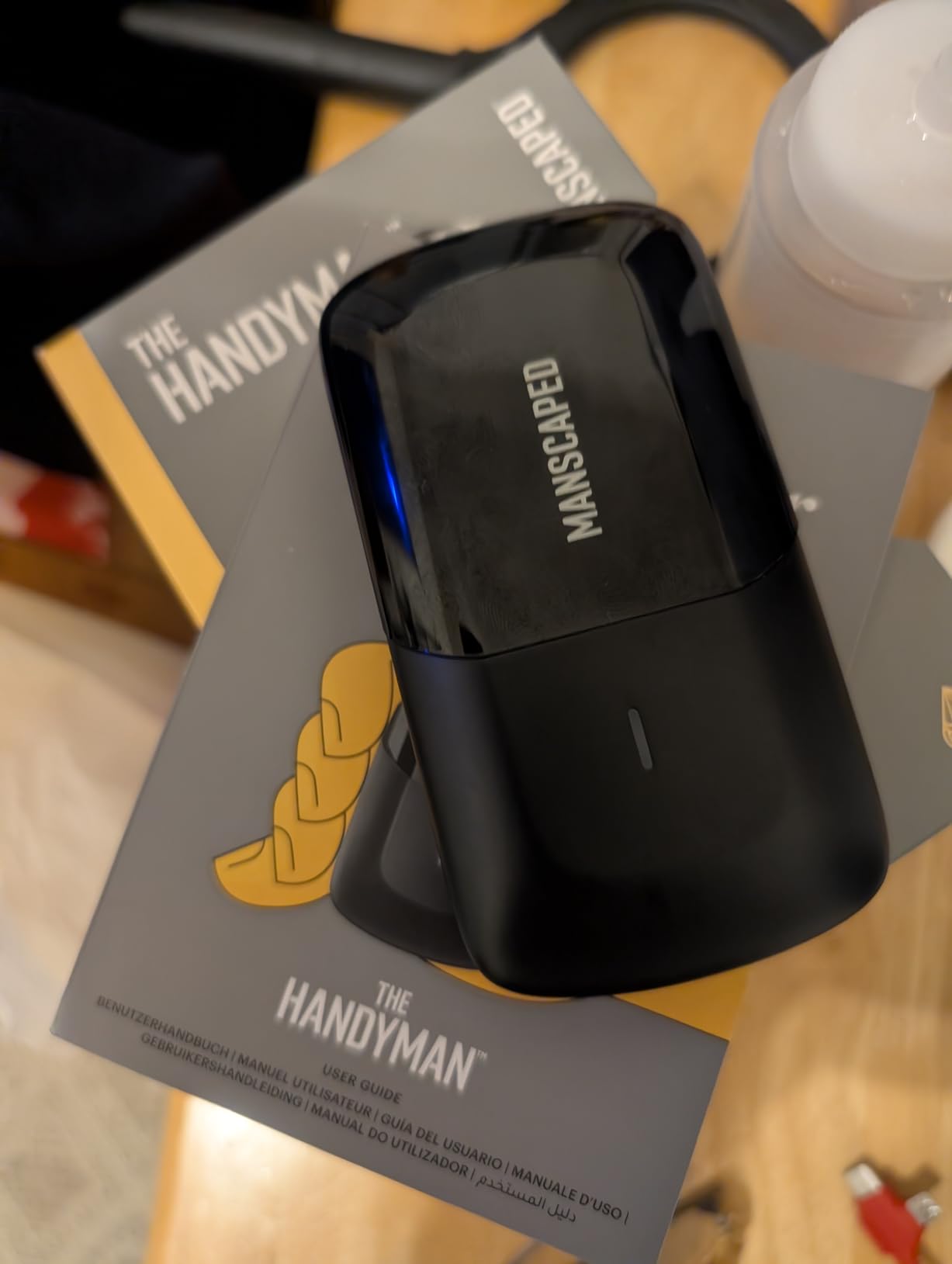 MANSCAPED The Handyman Compact Face Shaver - Portable Men's Groomer | Facial Hair Shaver, USB-C Rechargeable Razor, Electric Foil, Waterproof, Cordless, Dual-Action SkinSafe Foil Blade customer photo 2