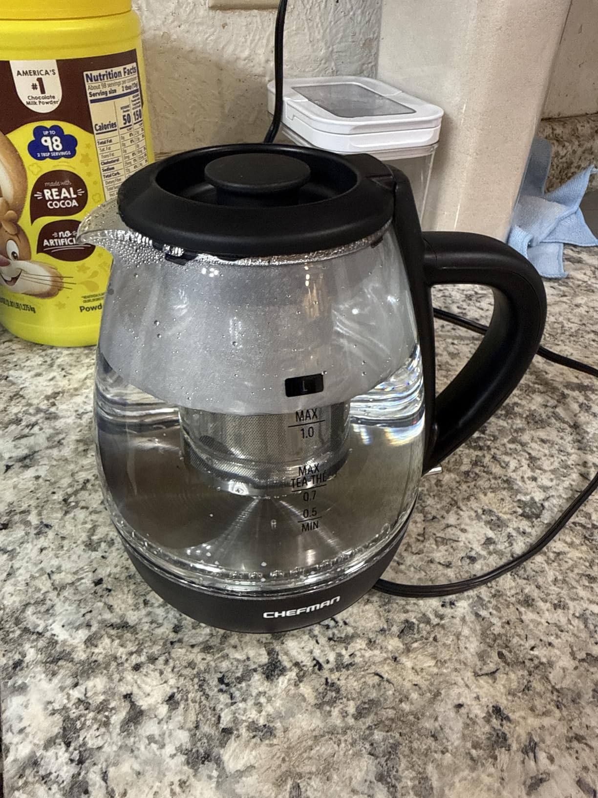 Chefman Electric Kettle with Tea Infuser, Compact 1L (4 Cups), 1500W, Removable Lid for Easy Cleaning, Boil-Dry Protection, Stainless Steel Filter, BPA Free, Auto Shut Off, Small Electric Tea Kettle customer photo 1