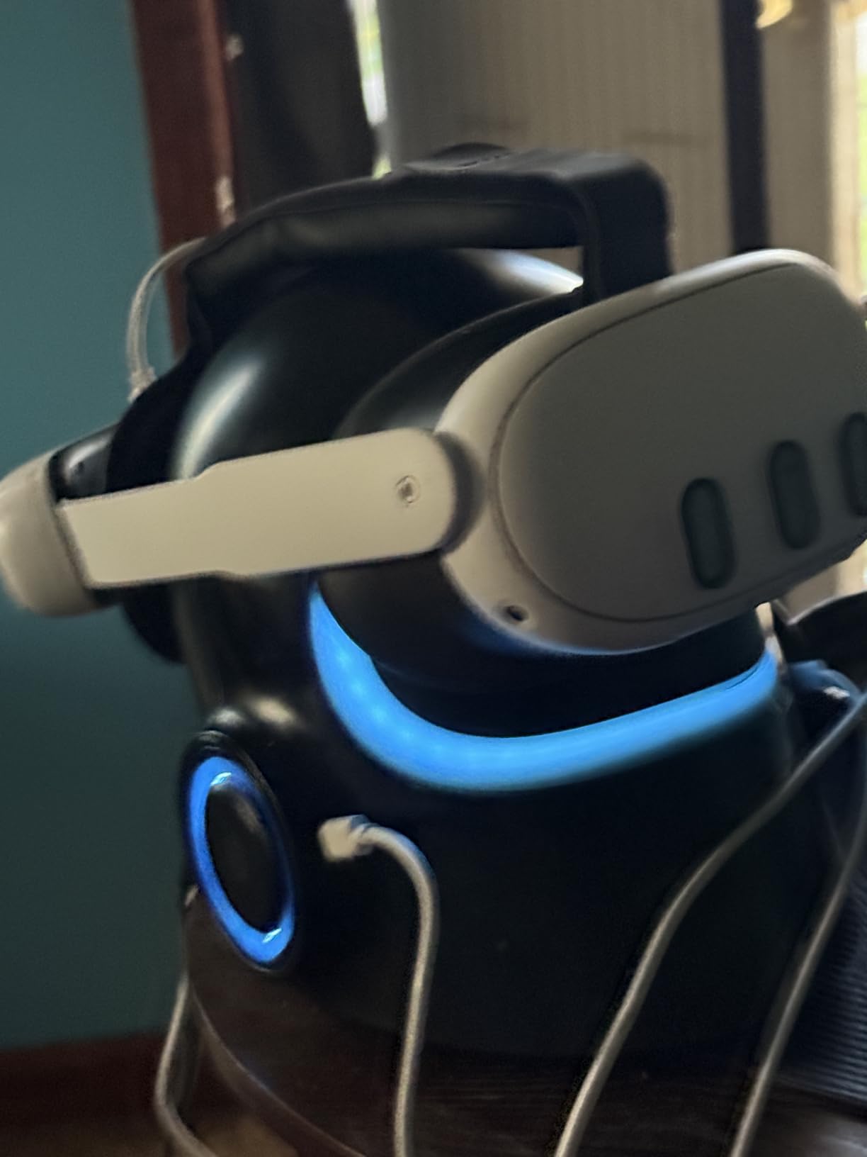 Meta Quest 3 512GB | VR Headset - Thirty Percent Sharper Resolution - 2X Graphical Processing Power customer photo 1