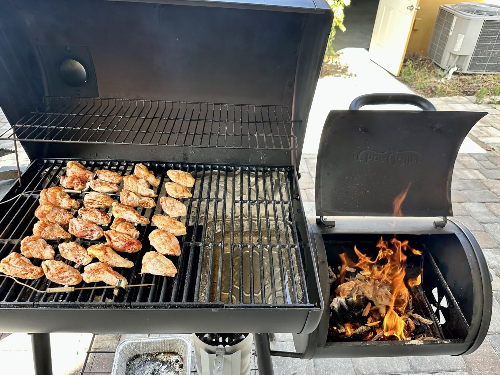 Char-Griller Smokin Pro Charcoal Grill and Offset Smoker with Side Fire Box, Dual Damper Control, Chrome Plated Steel Warming Rack, 1,130 Cooking Square Inches in Black customer photo 1