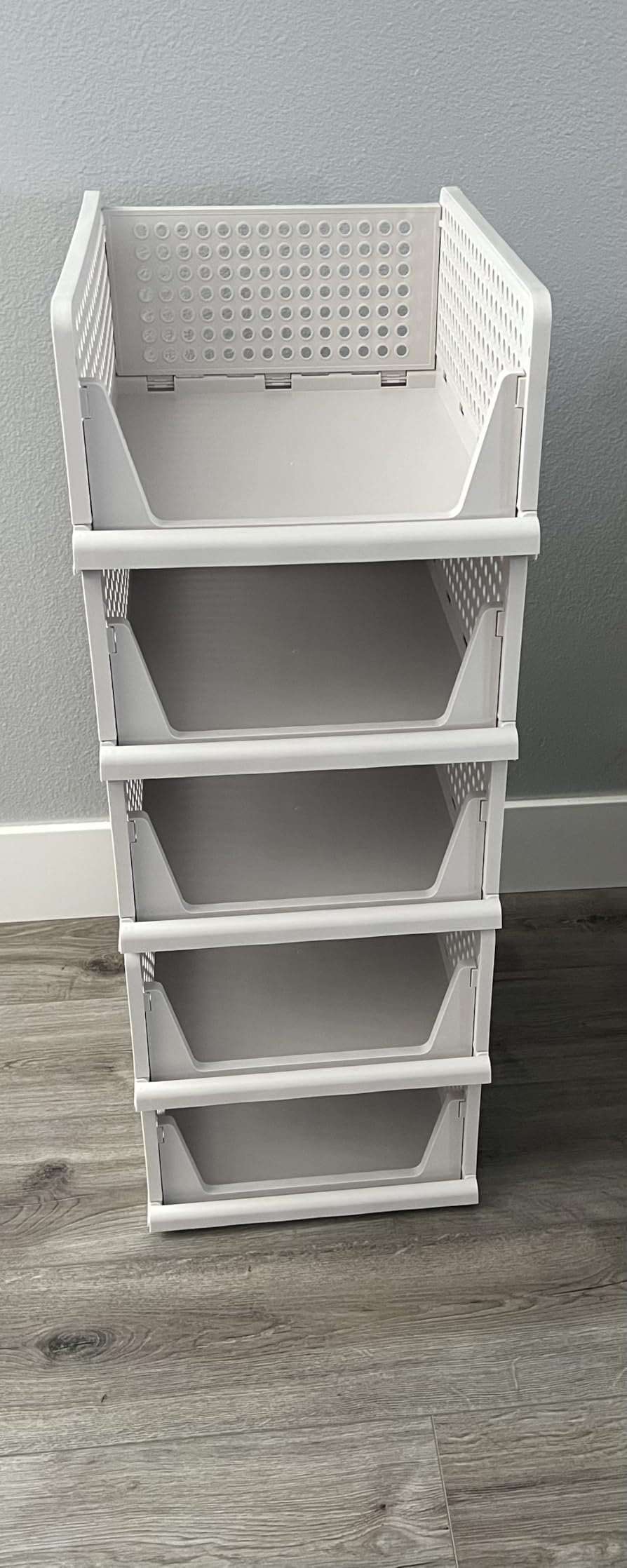SNSLXH 5 Pack Stackable Closet Storage Basket, Multifunctional & Foldable Closet Organizer for Bathroom Kitchen Laundry Room Wardrobe Storage customer photo 1