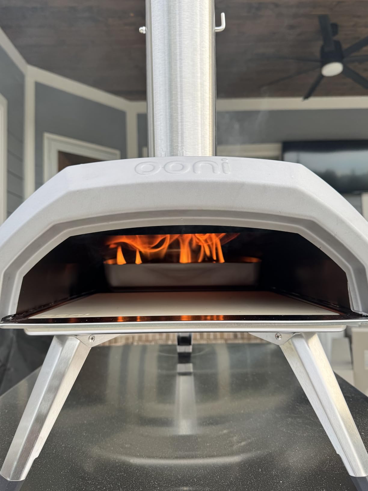 Ooni Karu 12 Multi-fuel Outdoor Portable Pizza Oven - Reaches 950F and Cooks 12 Inch Pizzas in 60 Seconds. Versatile Wood or Propane Gas Fired Grill with Pizza Stone customer photo 1