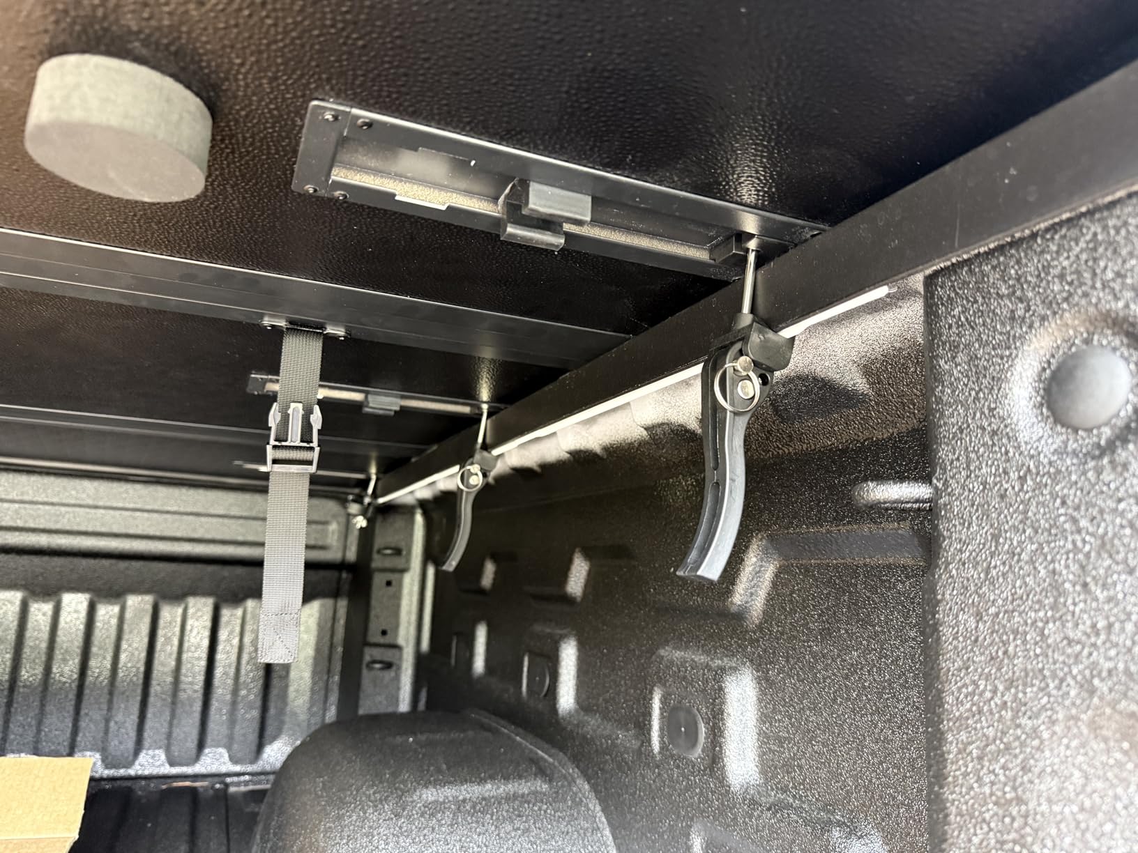 Hard Folding Truck Bed Tonneau Cover Compatiable with Chevy Silverado & GMC Sierra 1500(2007-2026) 5.8 FT Short Box(NO CarbonPro Bed), Tri Fold Style customer photo 1