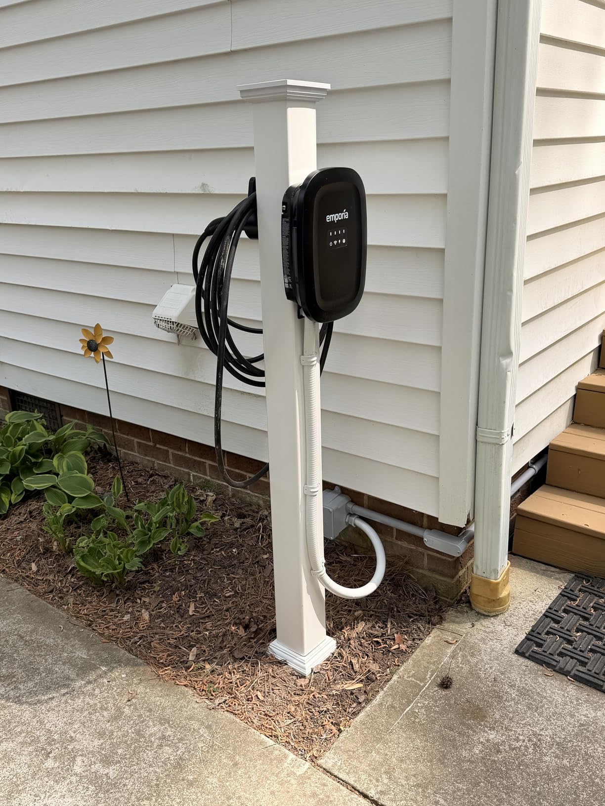 EMPORIA Level 2 EV Charger - NEMA 14-50 EVSE w/NACS, Compatible with Tesla - 48 amp EV Charger Level 2, 240v Electric Vehicle Charging Station, UL/Energy Star, 25ft Cable, White customer photo 2
