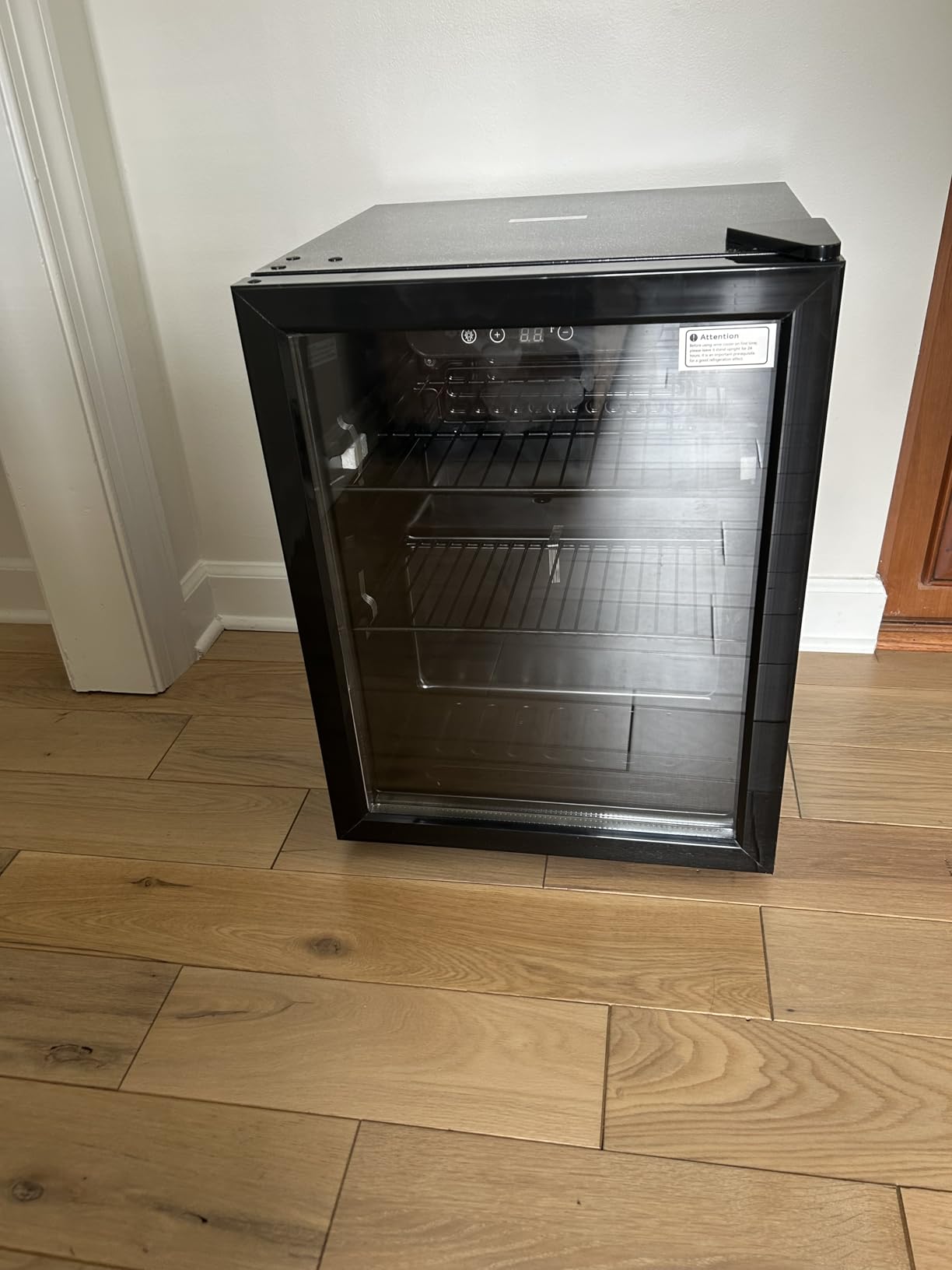 Icyglee Beverage Refrigerator Cooler, 126 Can Mini Fridge with Glass Door for Wine, Soda Beer, Beverage Cooler for Home, Bar, Office with Adjustable Removable Shelves, Black customer photo 1