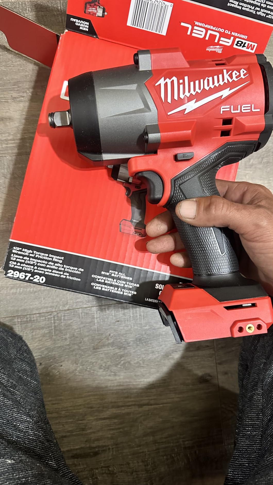 Milwaukee Electric - M18 Fuel 1/2 HIGH Torque Impact Wrench W/FRICTI customer photo 1