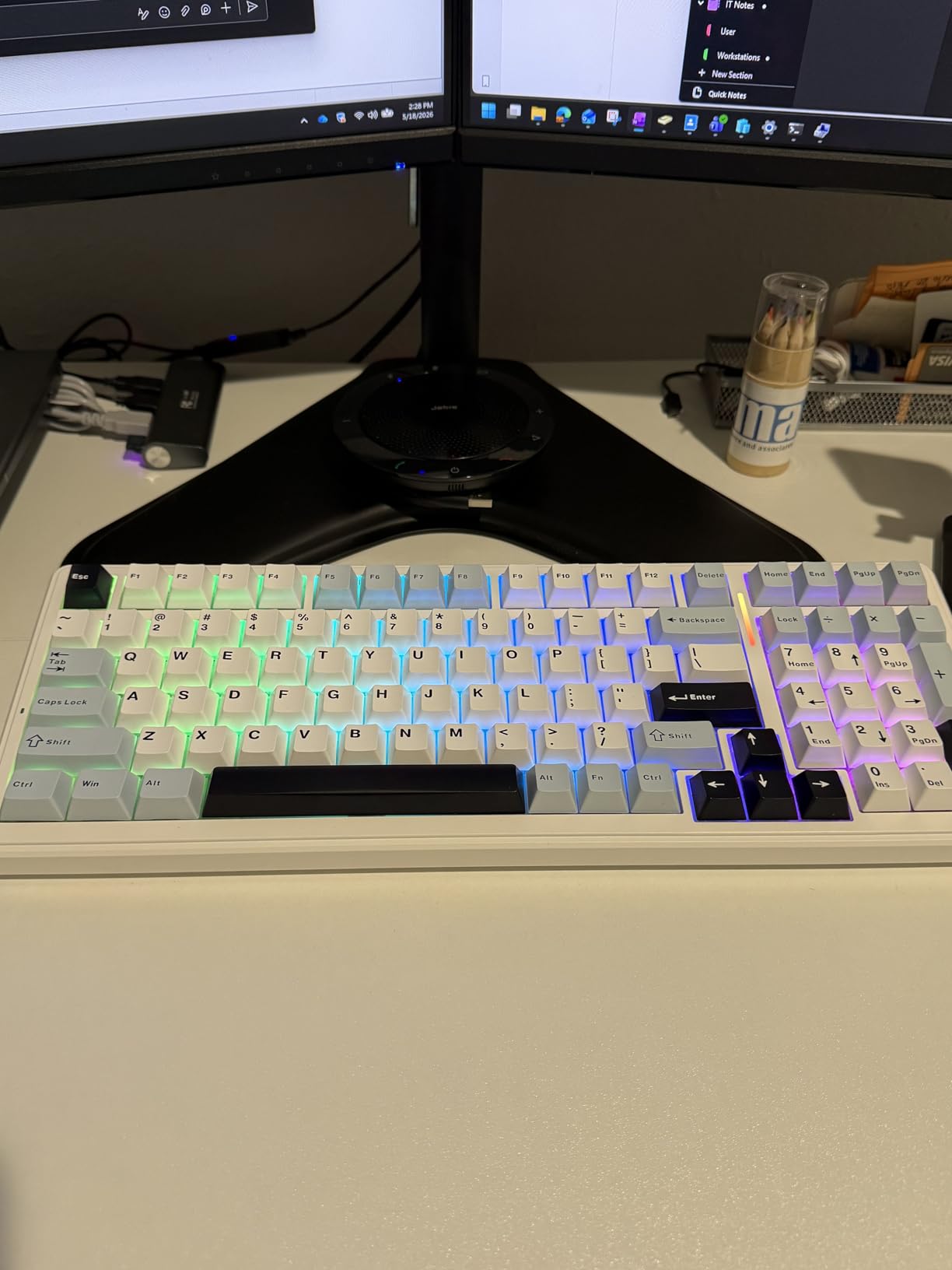 AULA F99 Wireless Mechanical Keyboard,Tri-Mode BT5.0/2.4GHz/USB-C Hot Swappable Custom Keyboard,Pre-lubed Linear Switches,RGB Backlit Computer Gaming Keyboards for PC/Tablet/PS/Xbox customer photo 2